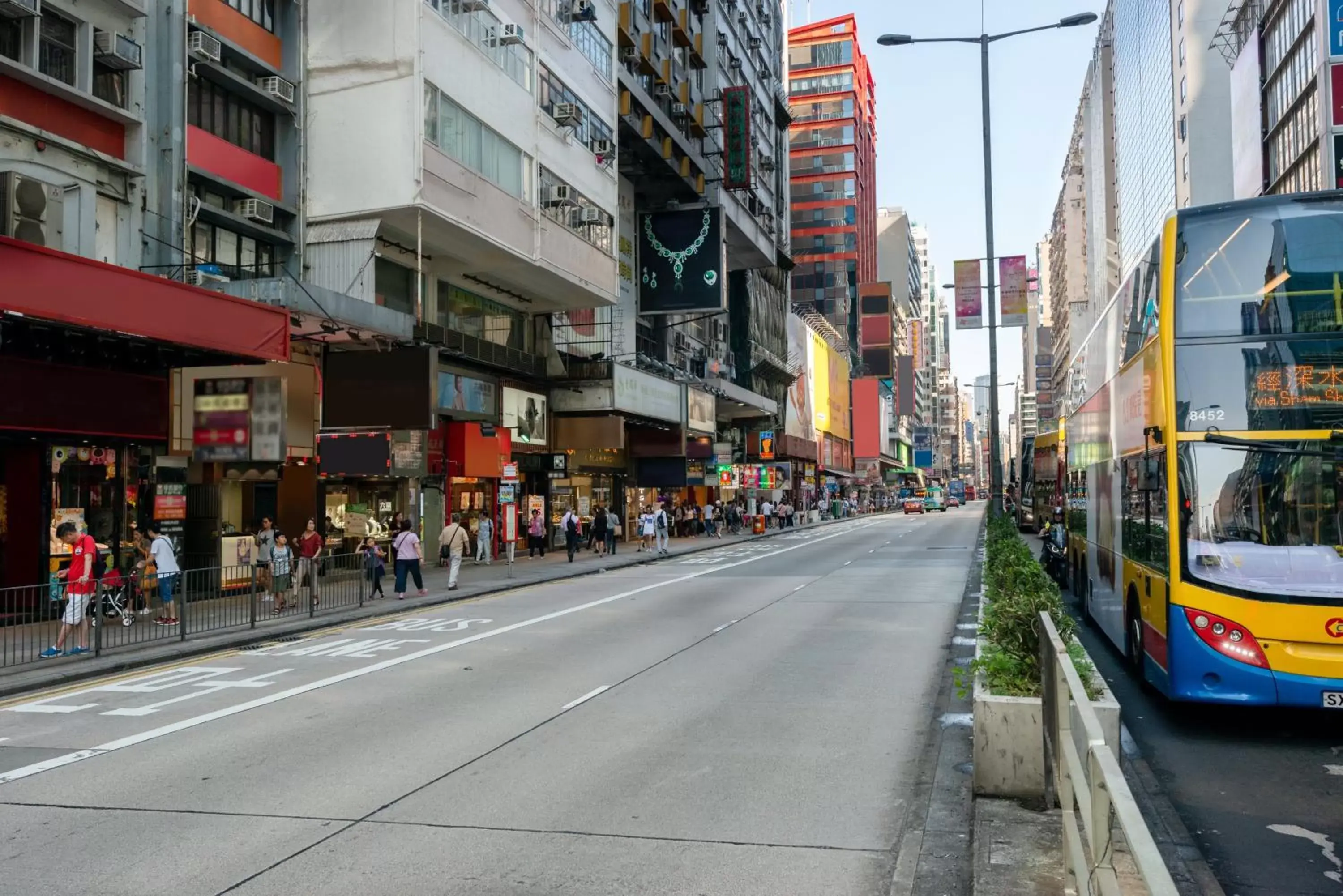 Nearby landmark, Neighborhood in Holiday Inn Express Hong Kong Mongkok, an IHG Hotel