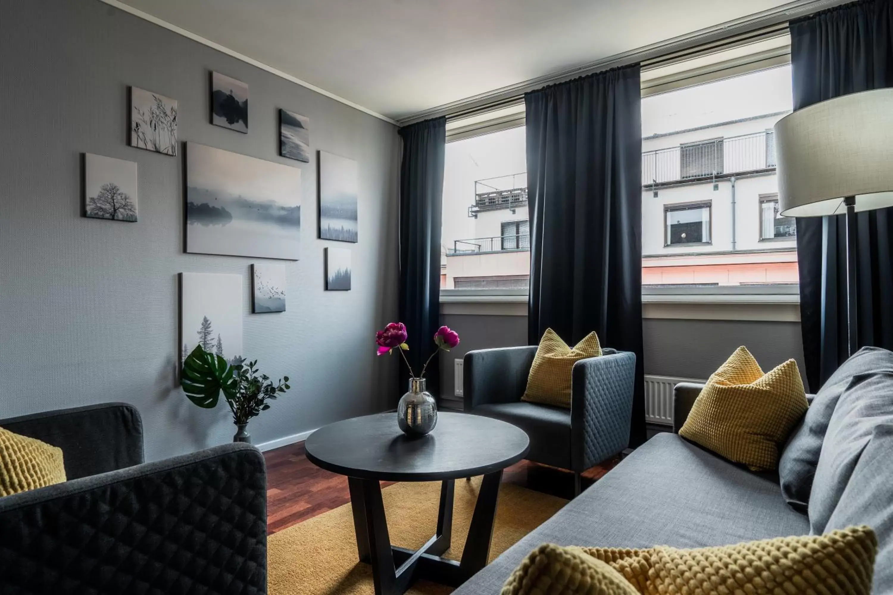 Living room, Seating Area in First Hotel Millennium