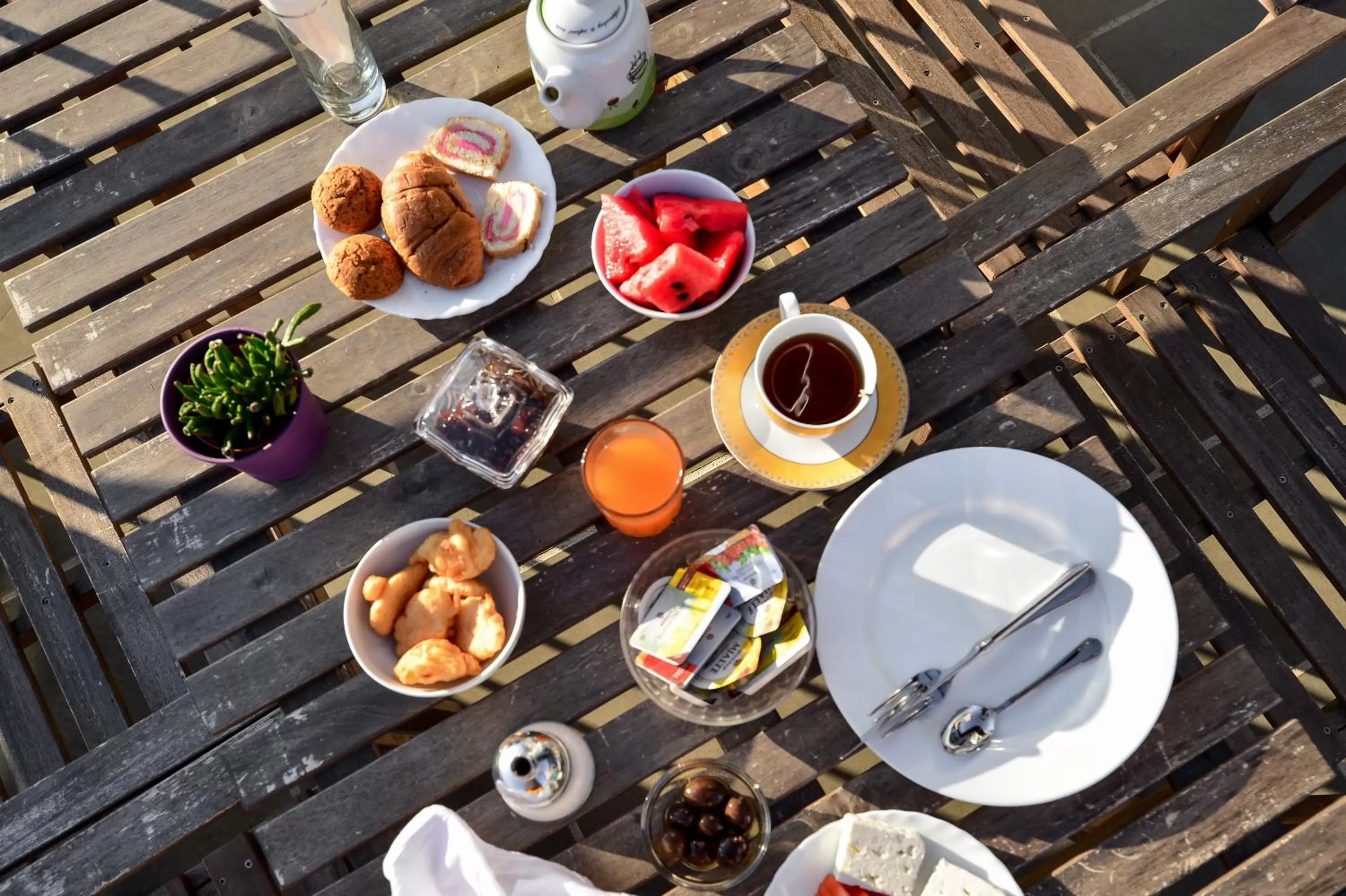 Breakfast in Hotel Kalemi 2