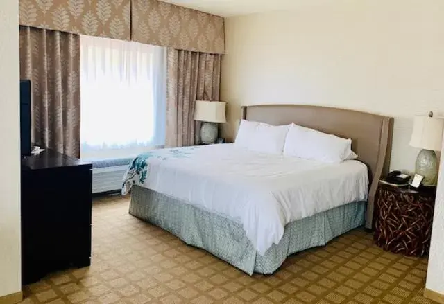 Bed in Wingate by Wyndham Elkins Bed in Wingate by Wyndham Elkins