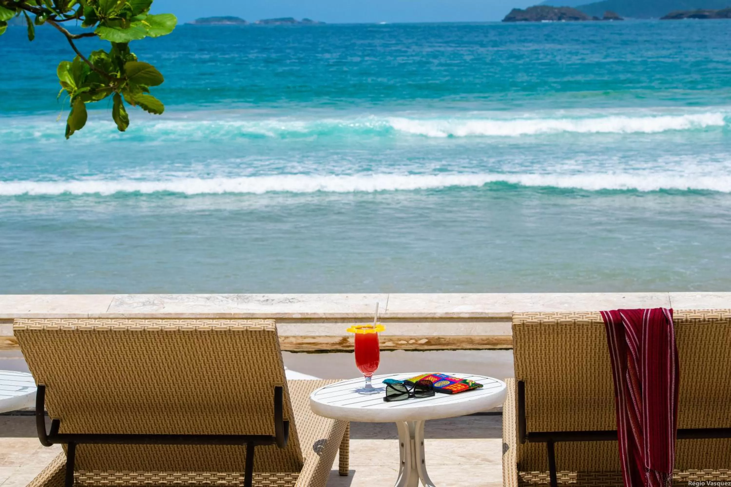 Balcony/Terrace in Chez Pitu Praia Hotel