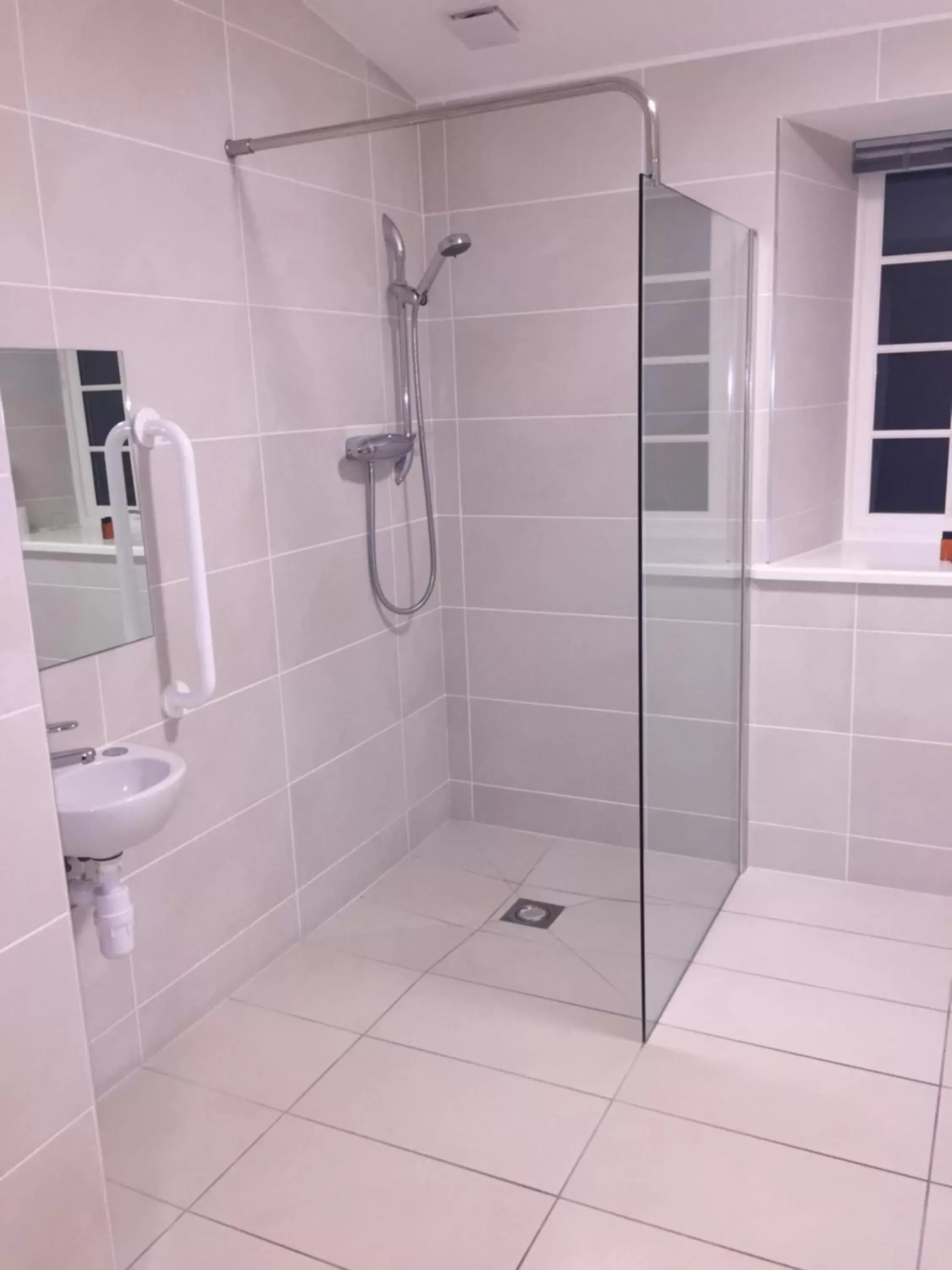 Bathroom in The Sidings Inverurie