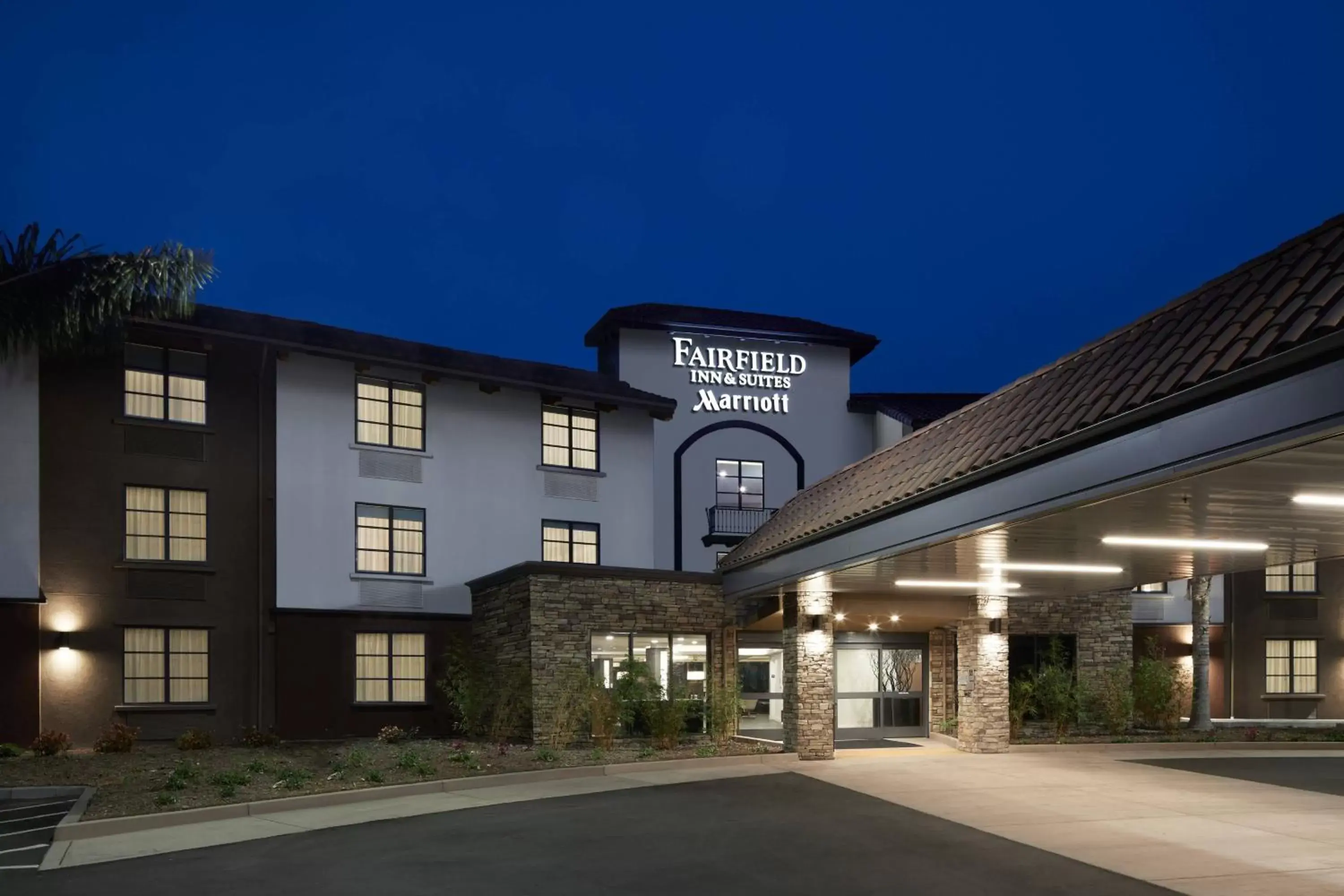 Property Building in Fairfield Inn & Suites By Marriott Camarillo