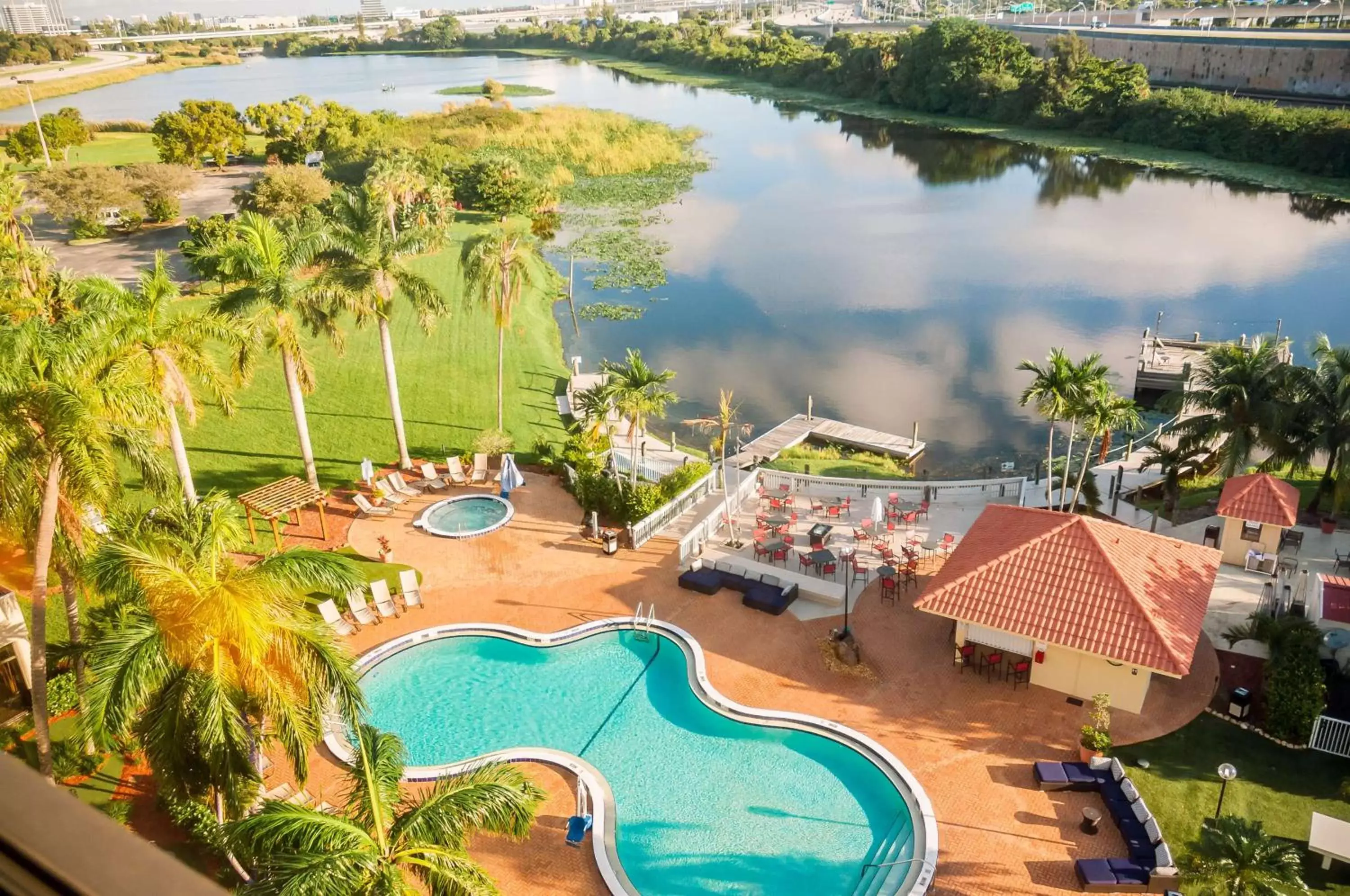 Pool View in Hilton Palm Beach Airport