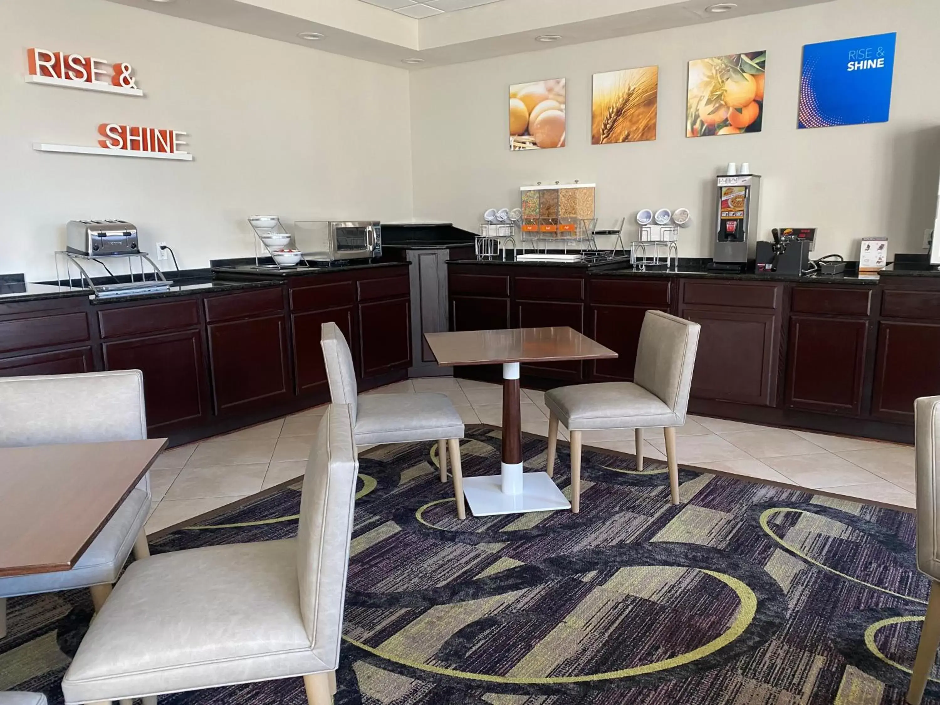 Breakfast, Restaurant/Places to Eat in Comfort Inn Conover-Hickory