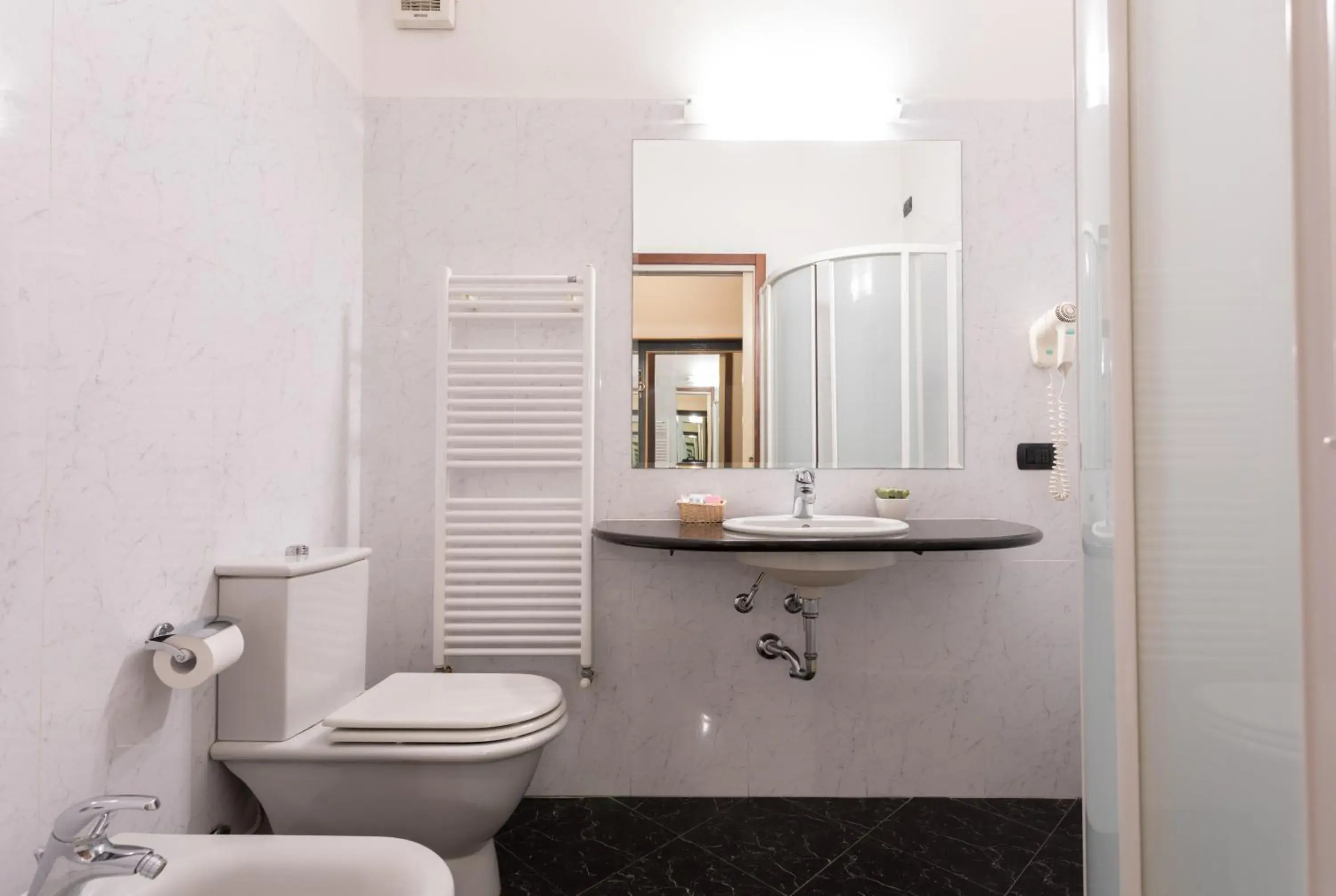 Bathroom in Hotel Dei Tigli