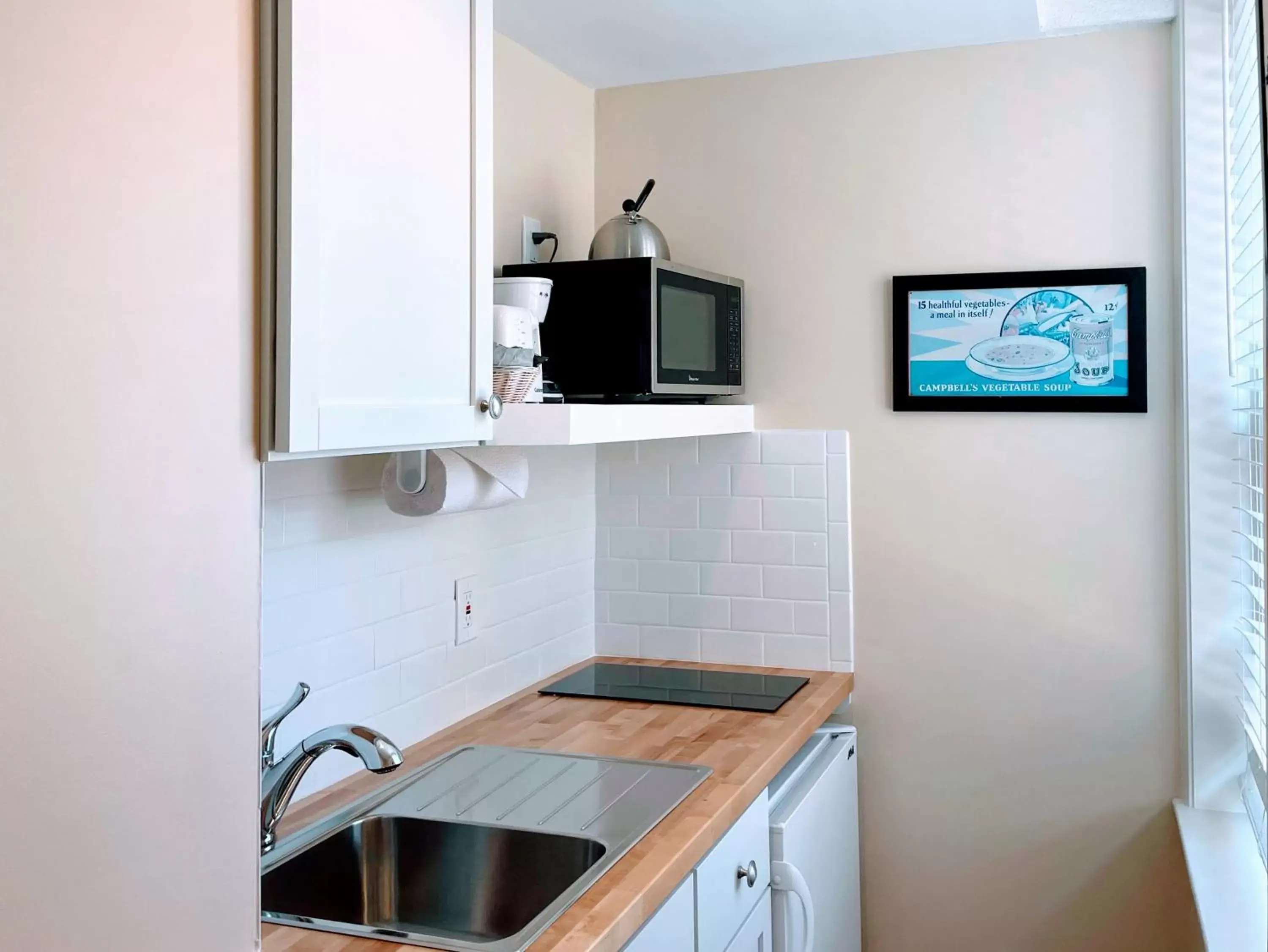 Kitchen/Kitchenette in Copley House