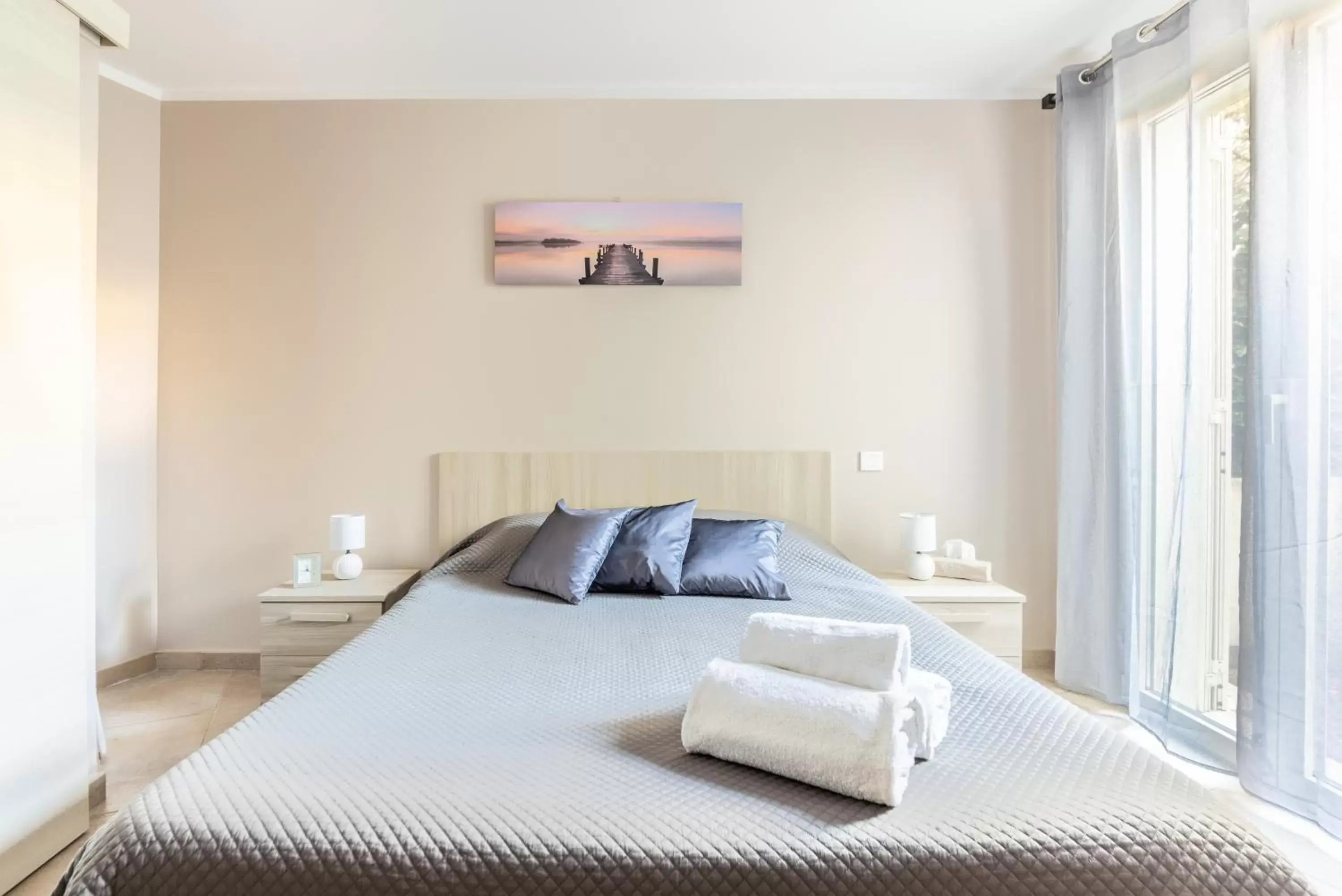 Bedroom, Bed in LE MIDI 8 by ESTATES CANNES