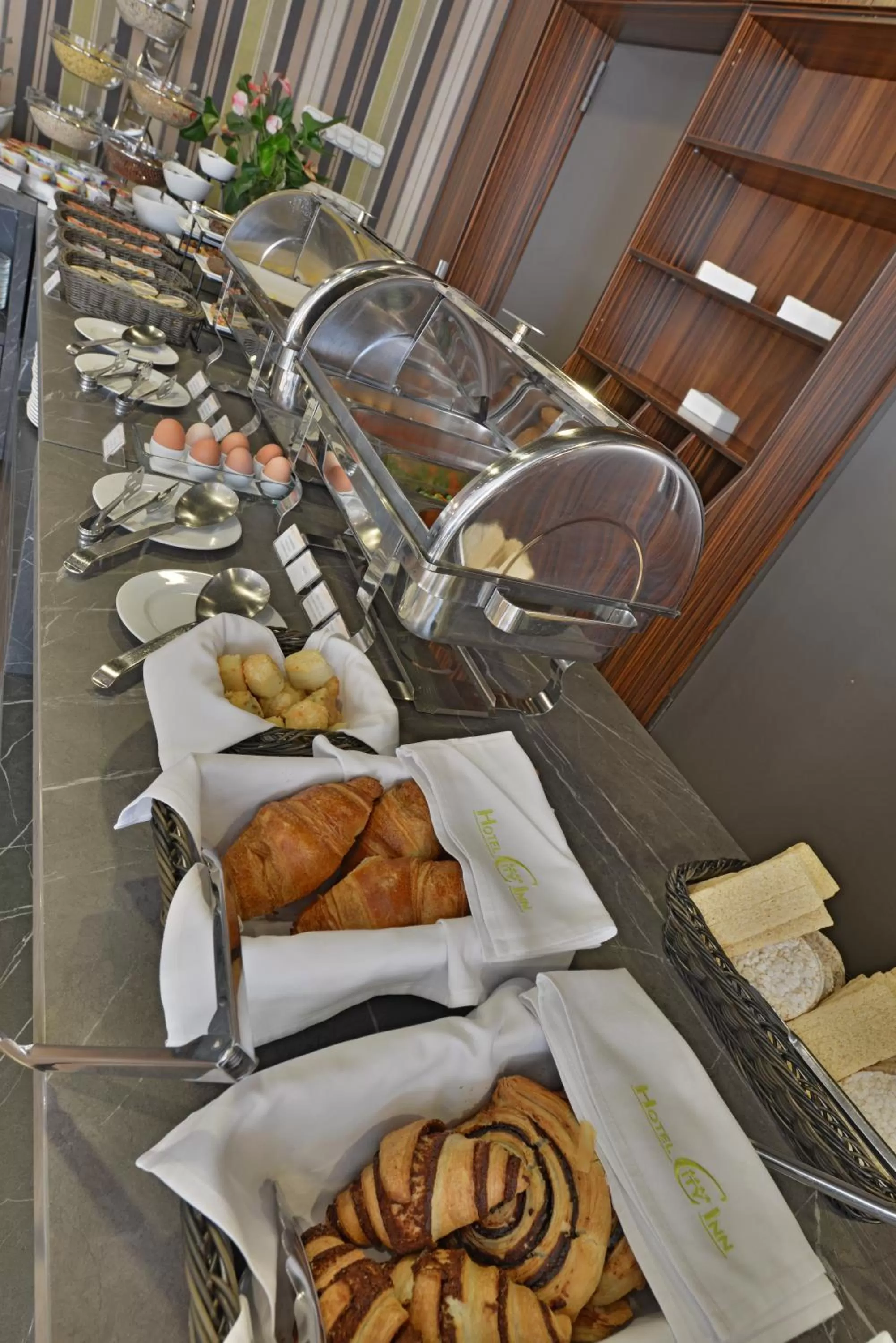 Breakfast in Hotel City Inn