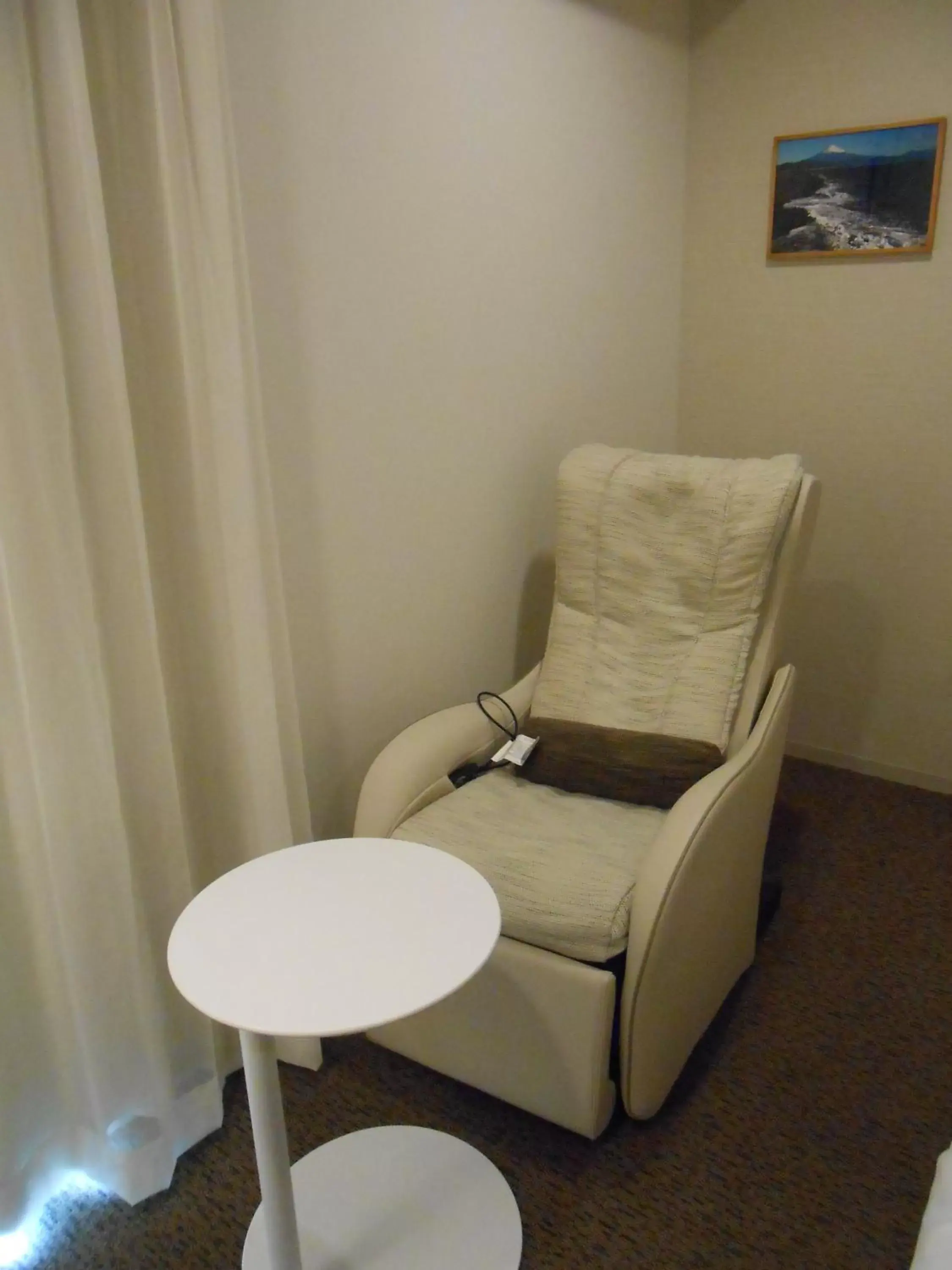 Area and facilities, Seating Area in Daiwa Roynet Hotel Numazu