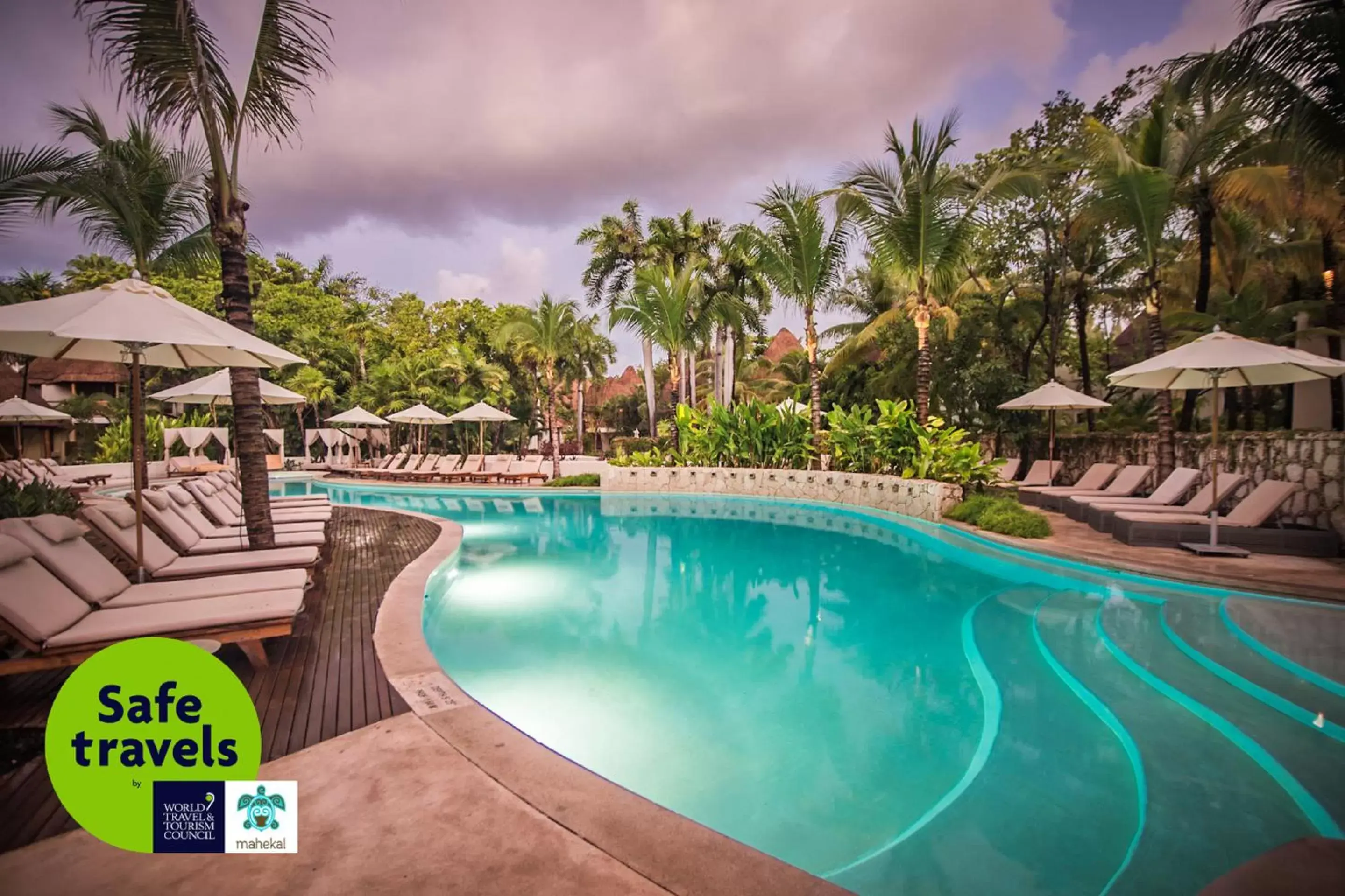 Swimming pool in Mahekal Beach Front Resort & Spa