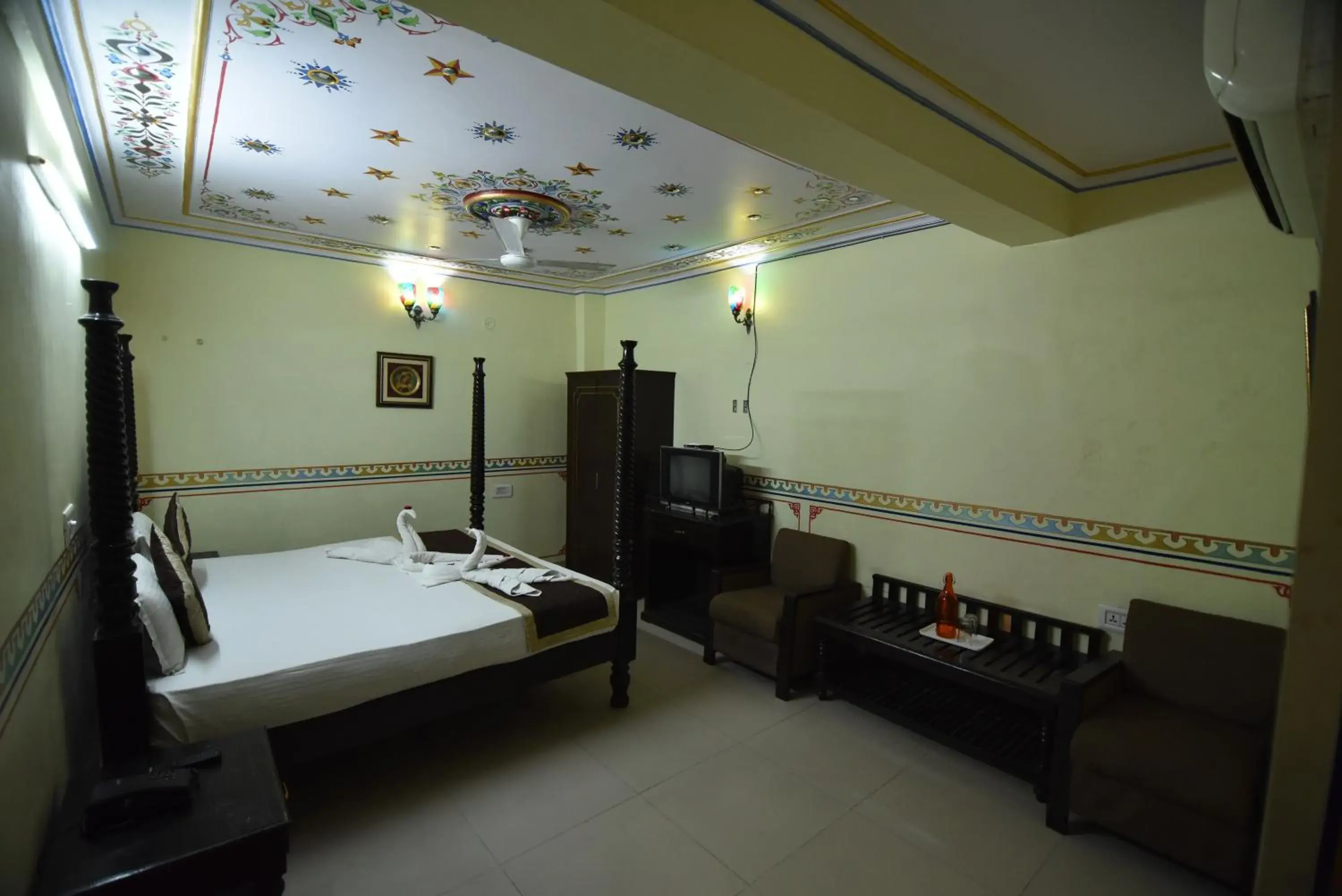 Photo of the whole room in Hotel Vaishnavi