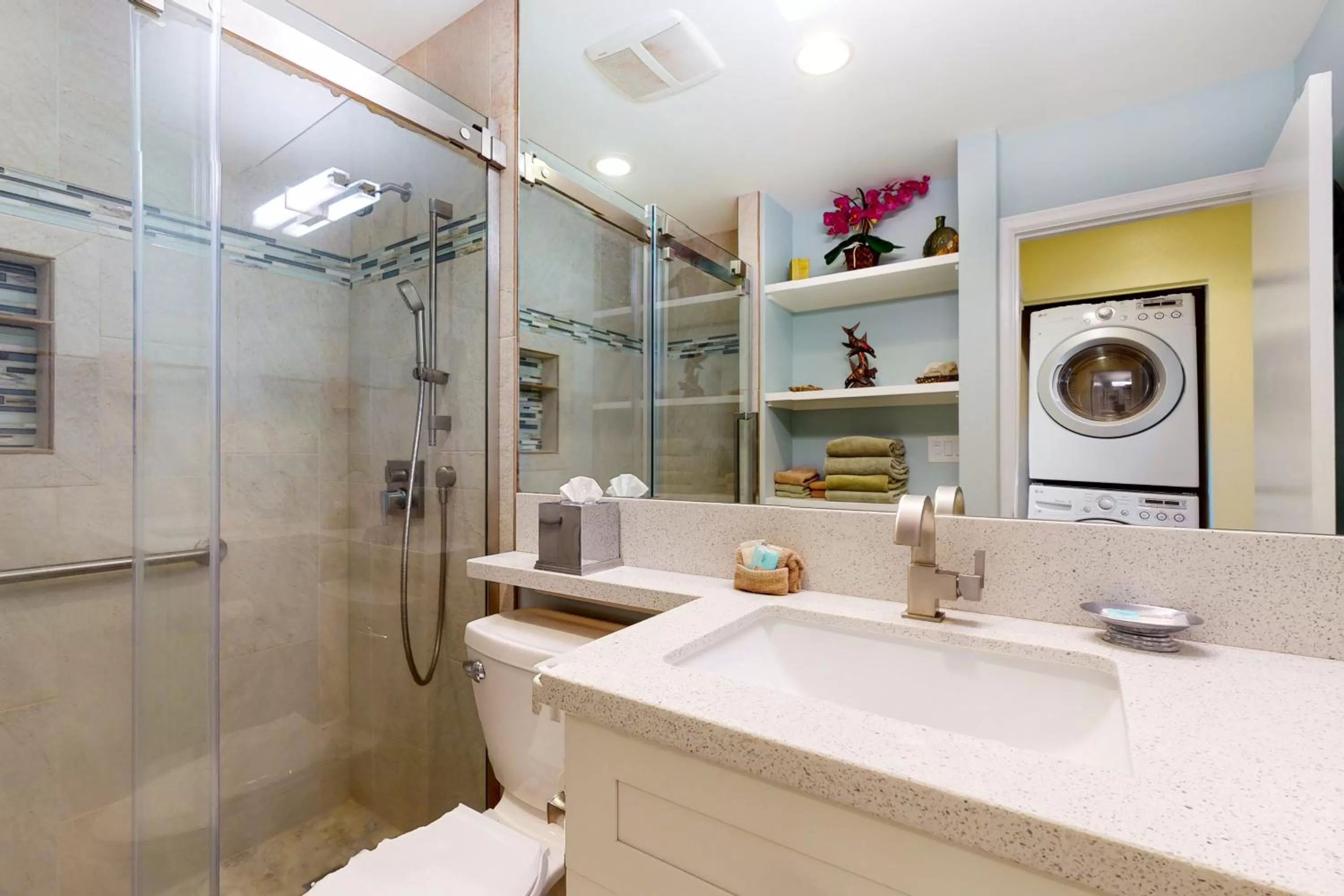 Bathroom in Maui Kamaole