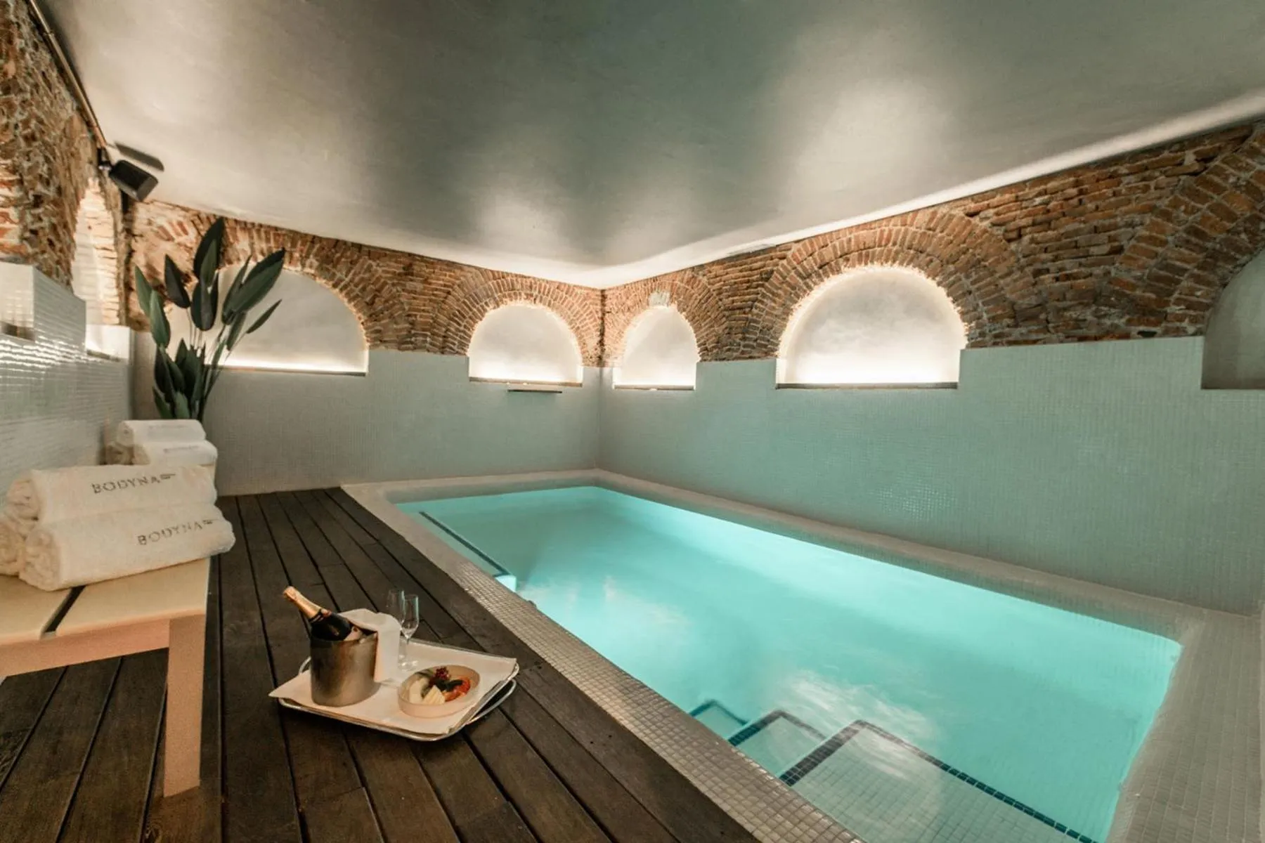Swimming pool in Hospes Puerta de Alcalá, a Member of Design Hotels