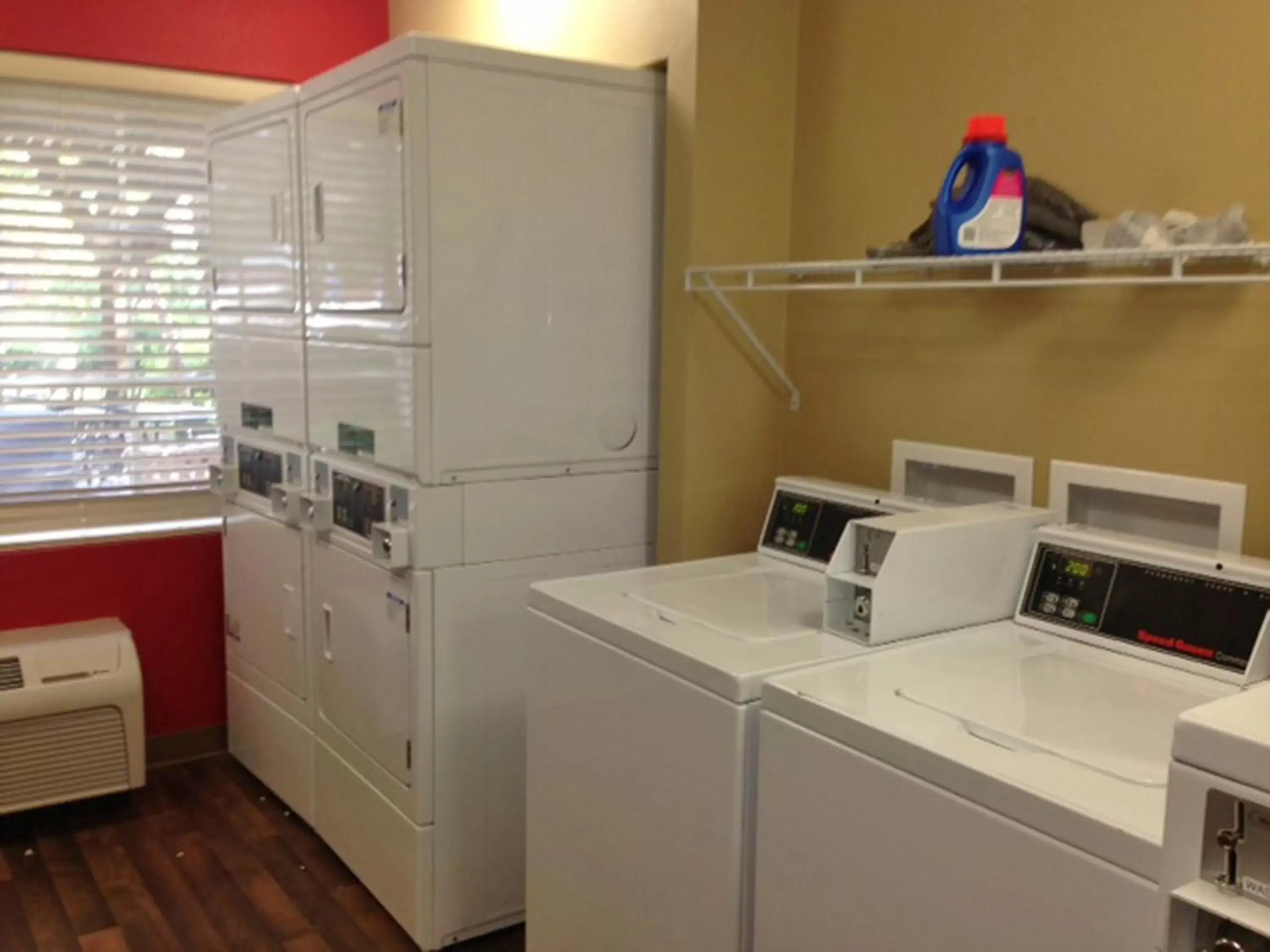 Other, Kitchen/Kitchenette in Extended Stay America Suites - Boston - Waltham - 32 4th Ave