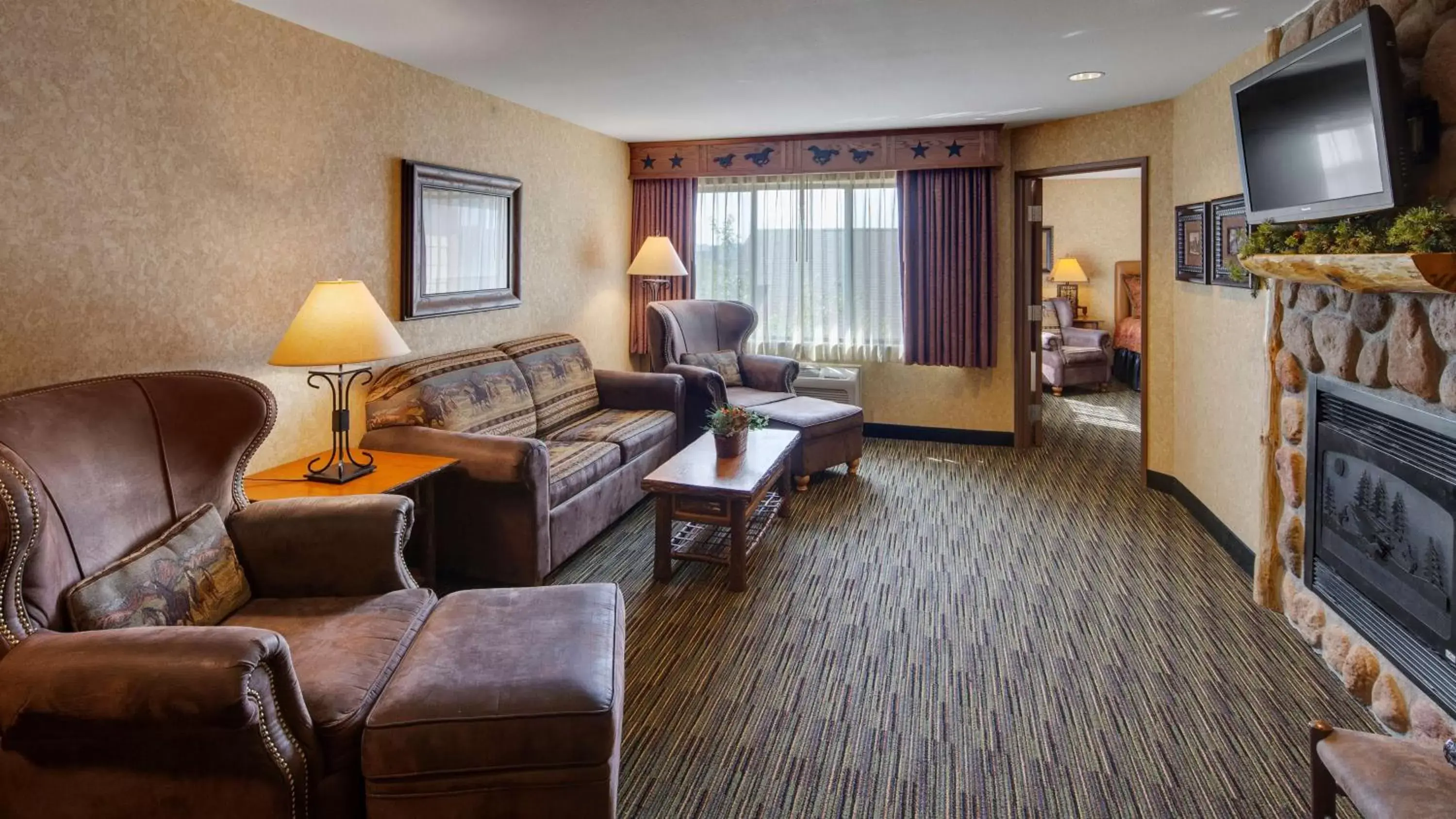 Photo of the whole room, Seating Area in Best Western Plus Kelly Inn and Suites
