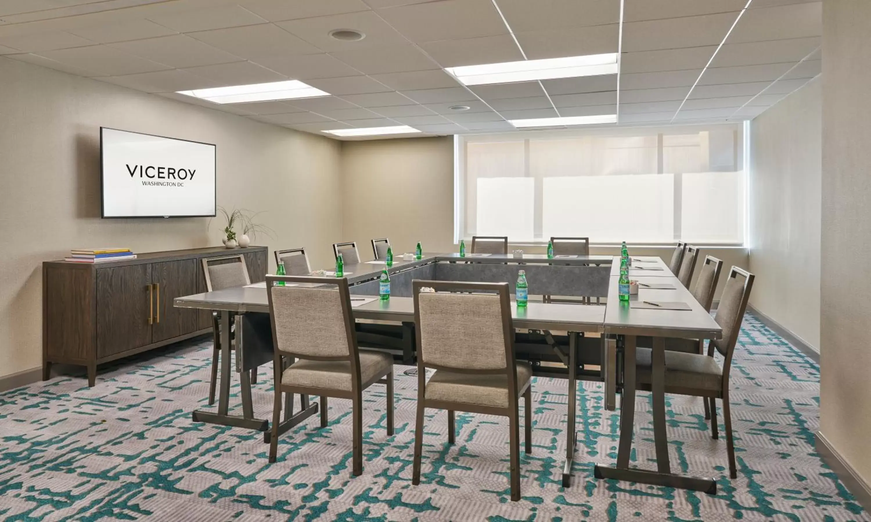 Meeting/conference room in Viceroy Washington DC