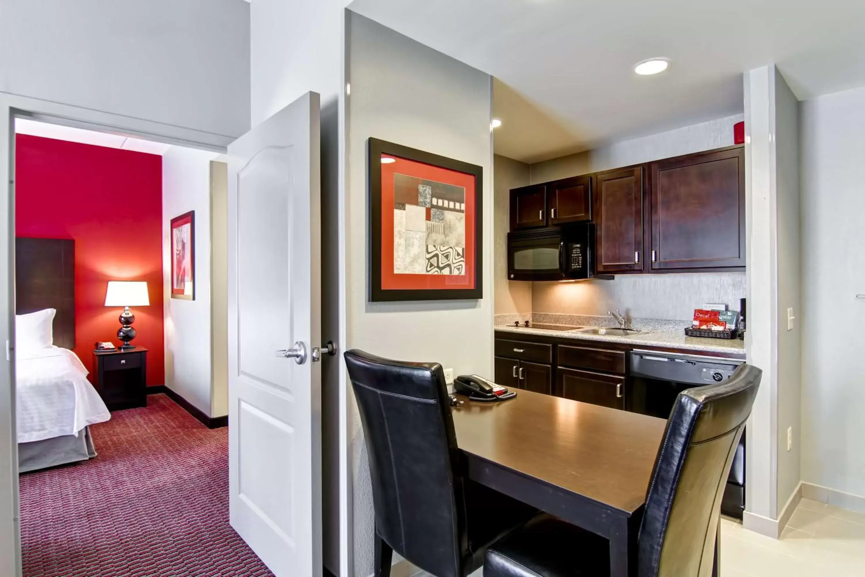 King Suite - Non-Smoking in Homewood Suites by Hilton Leesburg