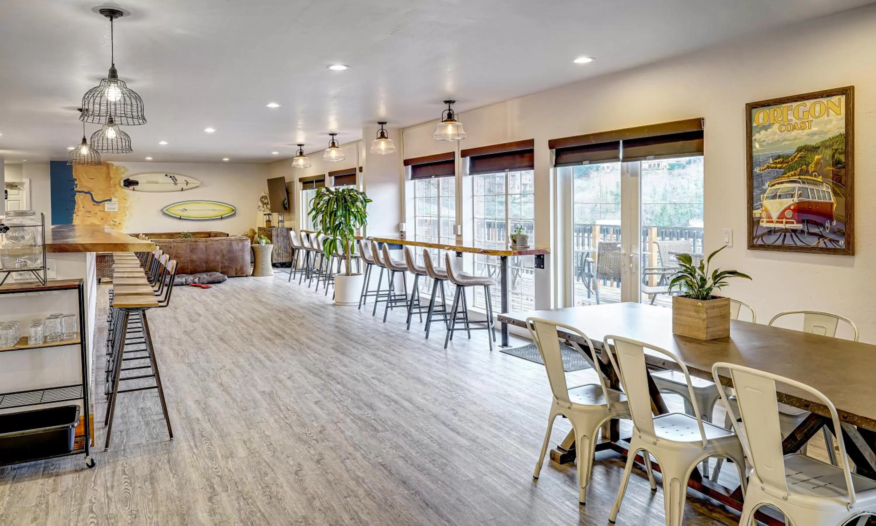 Communal lounge/ TV room in SCP Depoe Bay