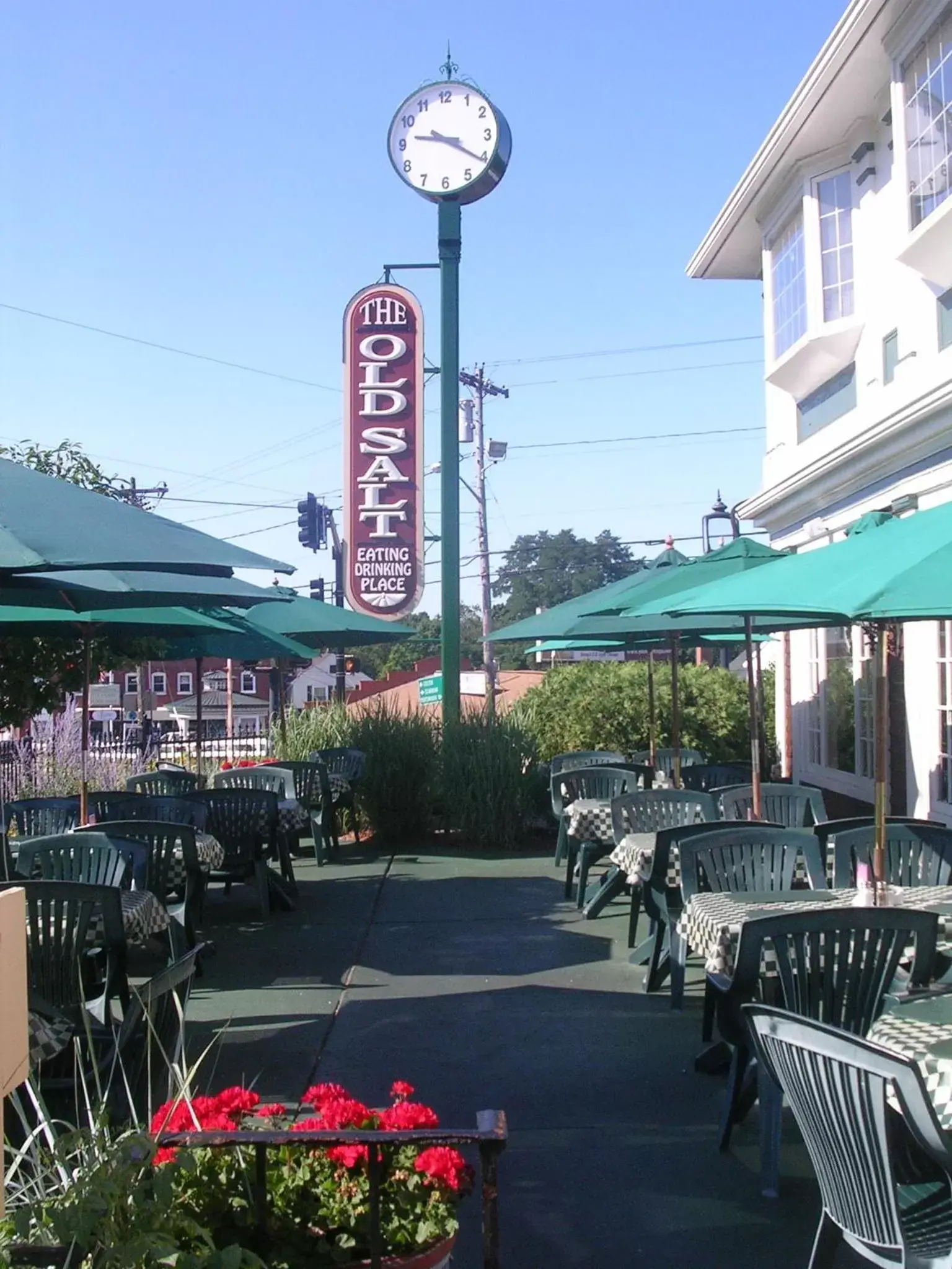 Patio in Lamies Inn & The Old Salt Tavern