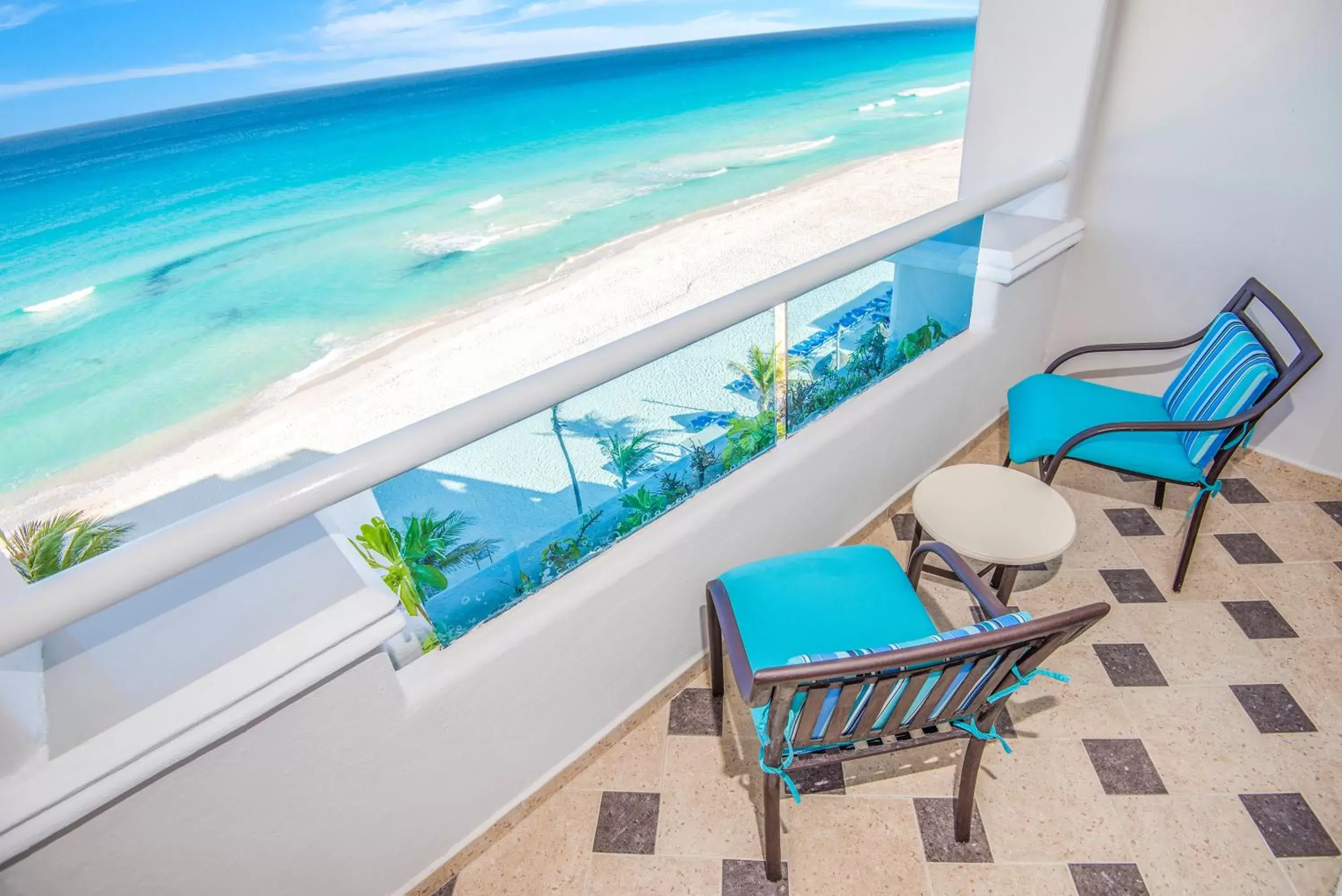 Sea view in Wyndham Alltra Cancun All Inclusive Resort