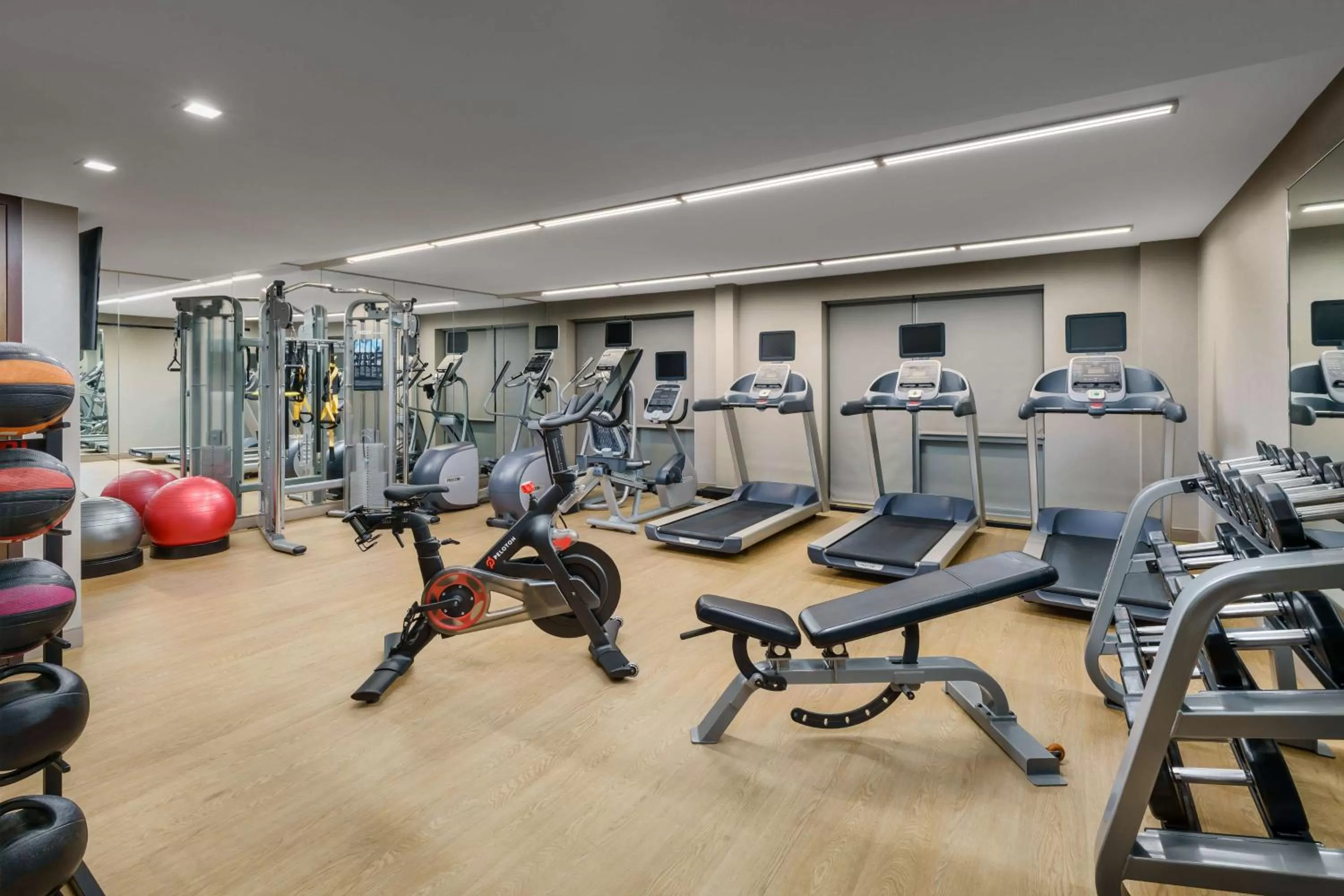 Fitness centre/facilities in Hilton Garden Inn New York Times Square North