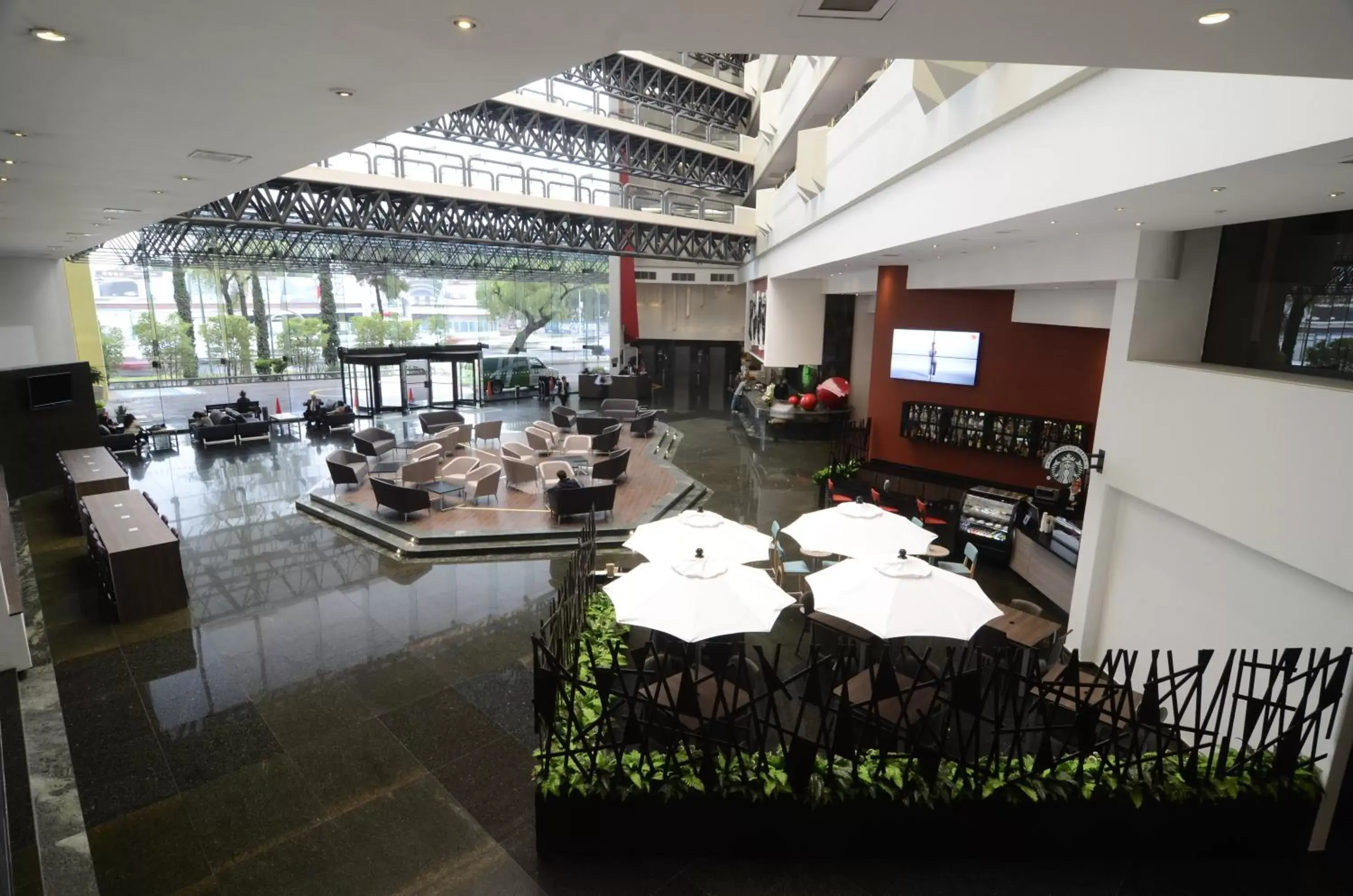 Property building, Restaurant/Places to Eat in Holiday Inn Mexico Dali Airport, an IHG Hotel