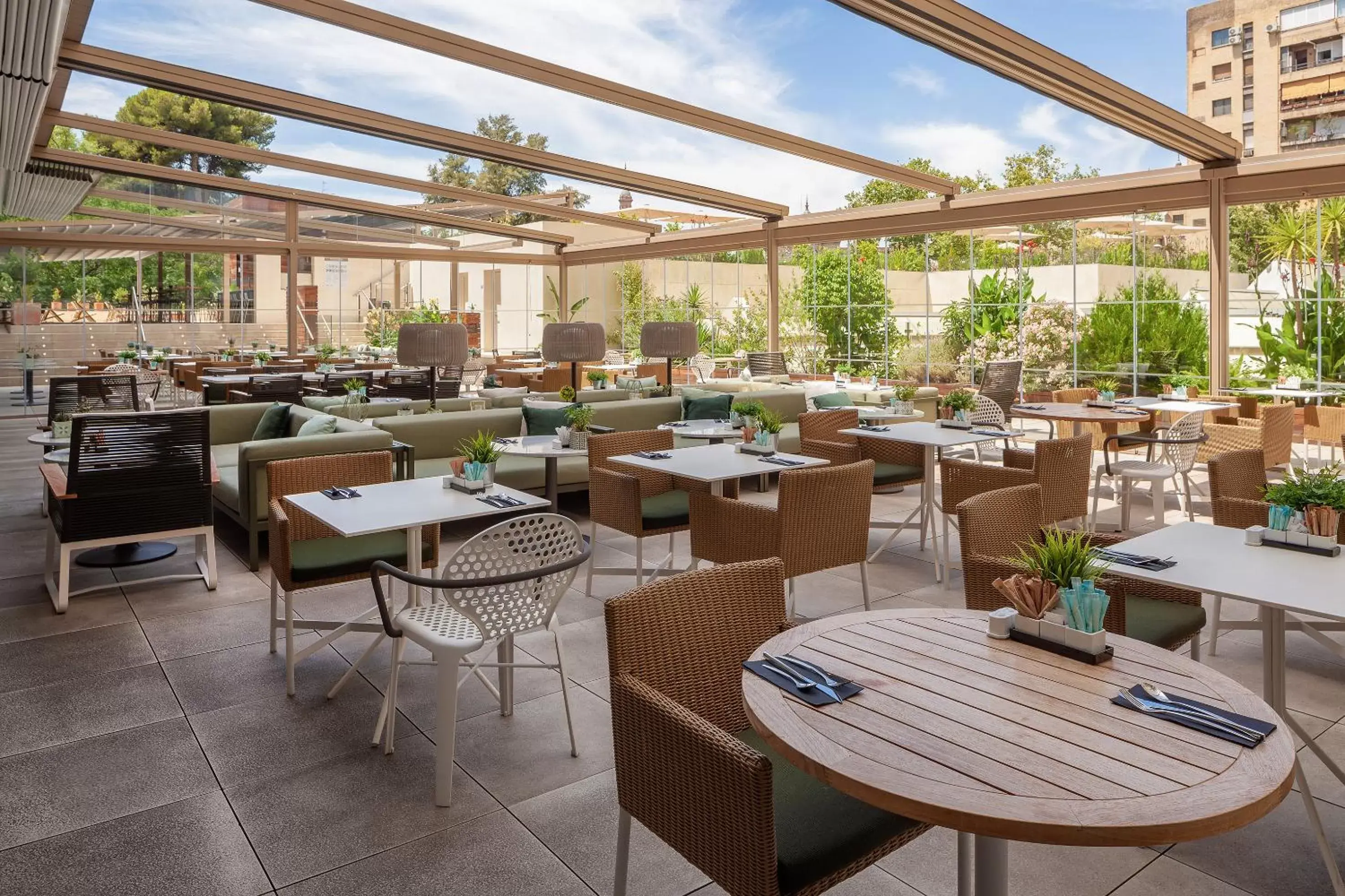 Restaurant/places to eat in Melia Sevilla Restaurant/places to eat in Melia Sevilla