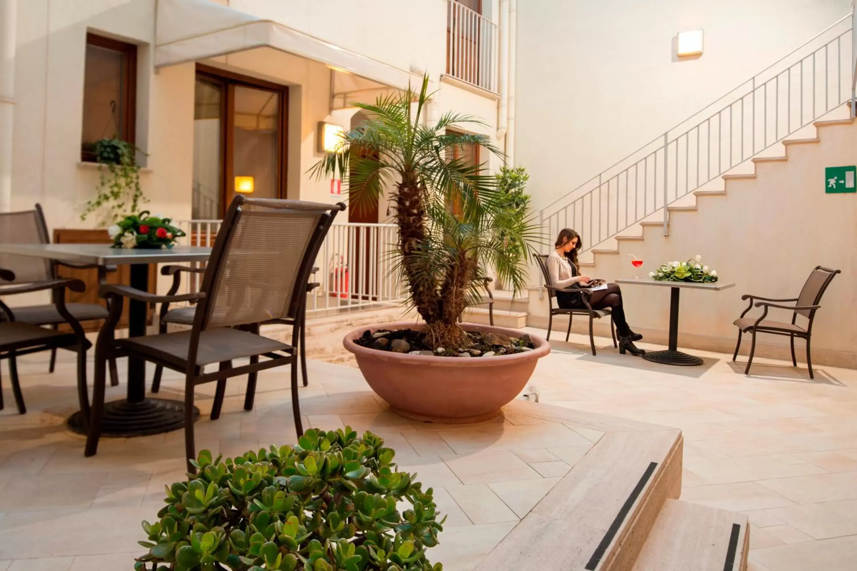 Patio in Hotel Centrale Spa & Relax