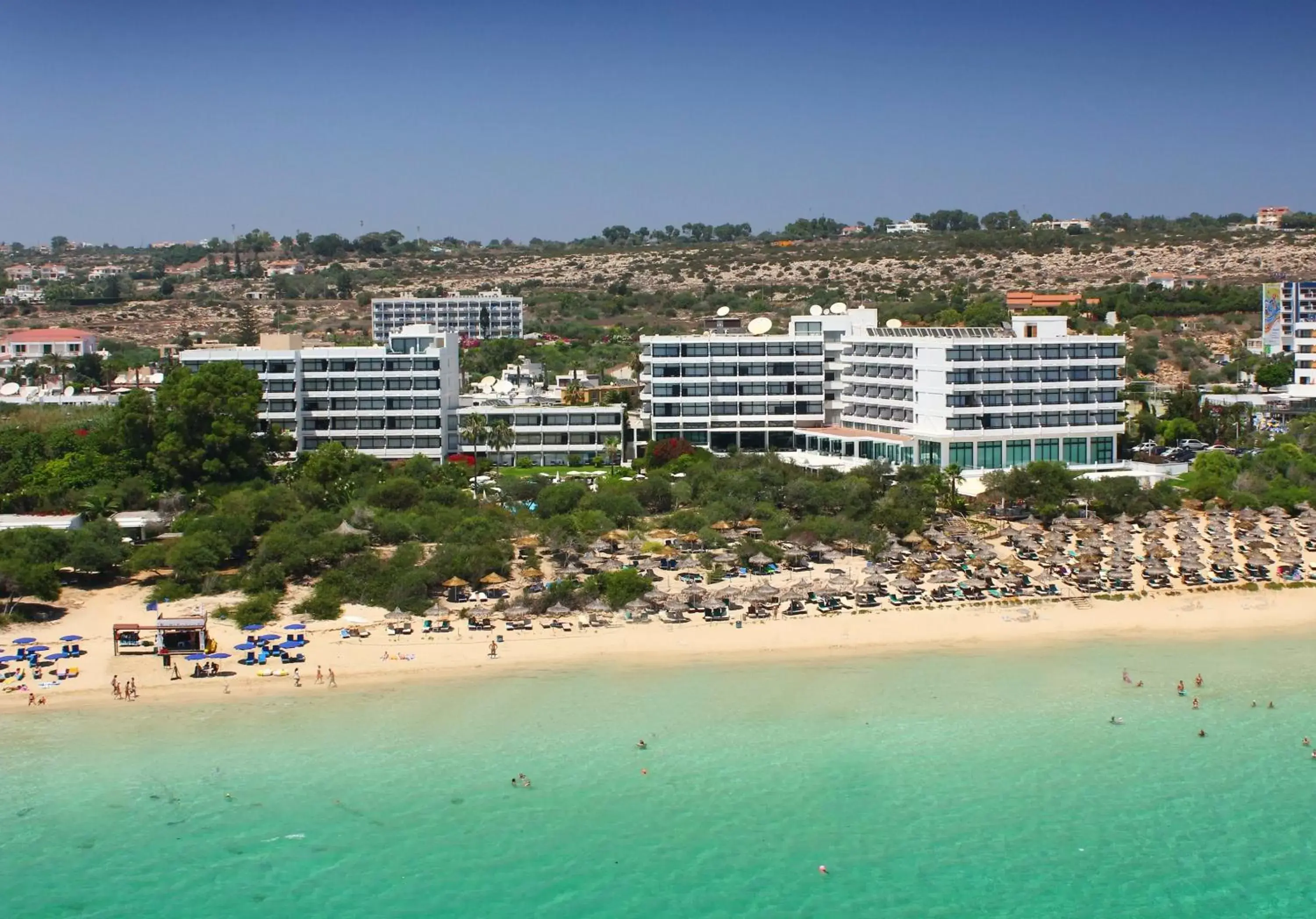 Bird's eye view, Bird's-eye View in Grecian Bay