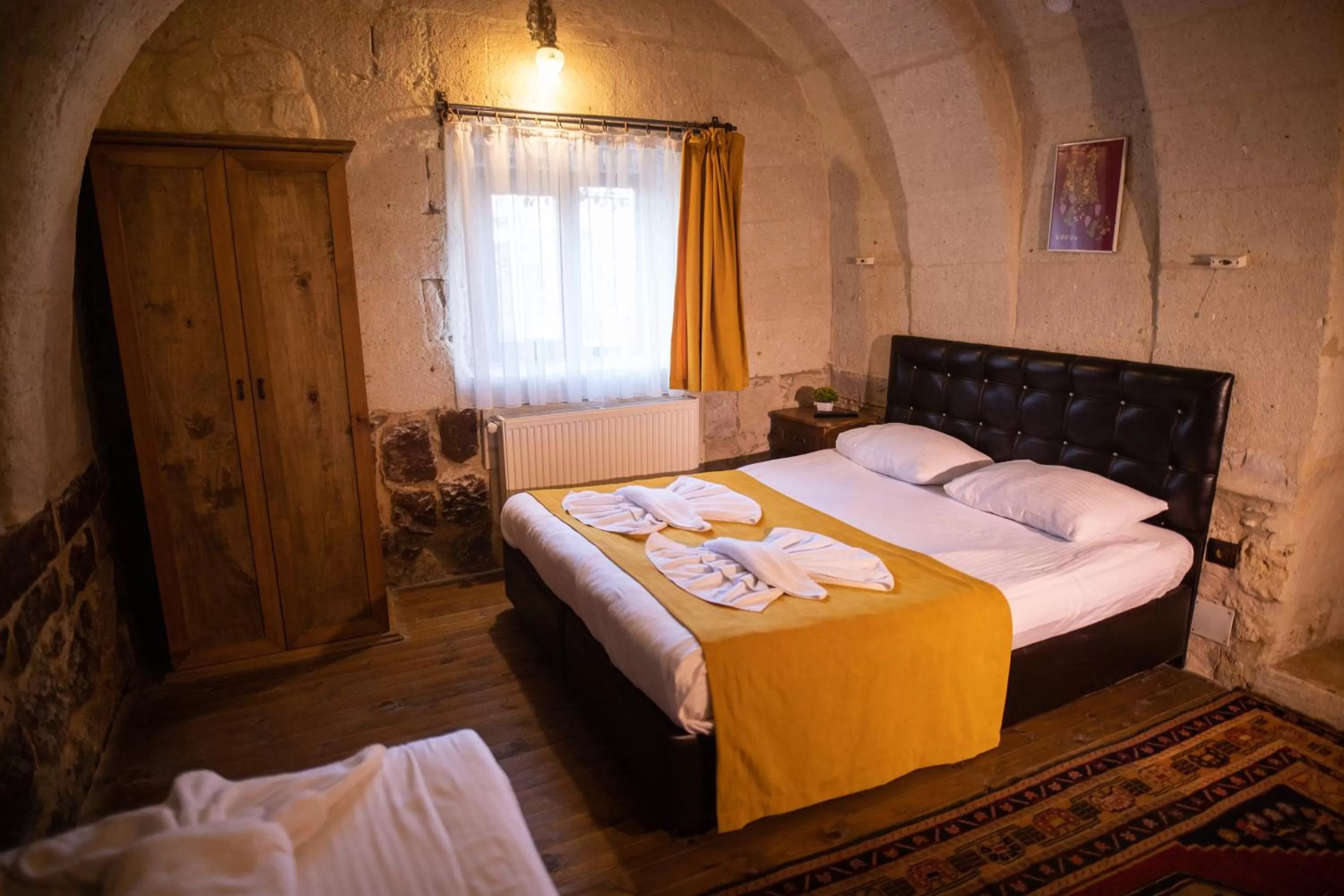 Photo of the whole room, Bed in 7 Oda Kapadokya Cave Hotel
