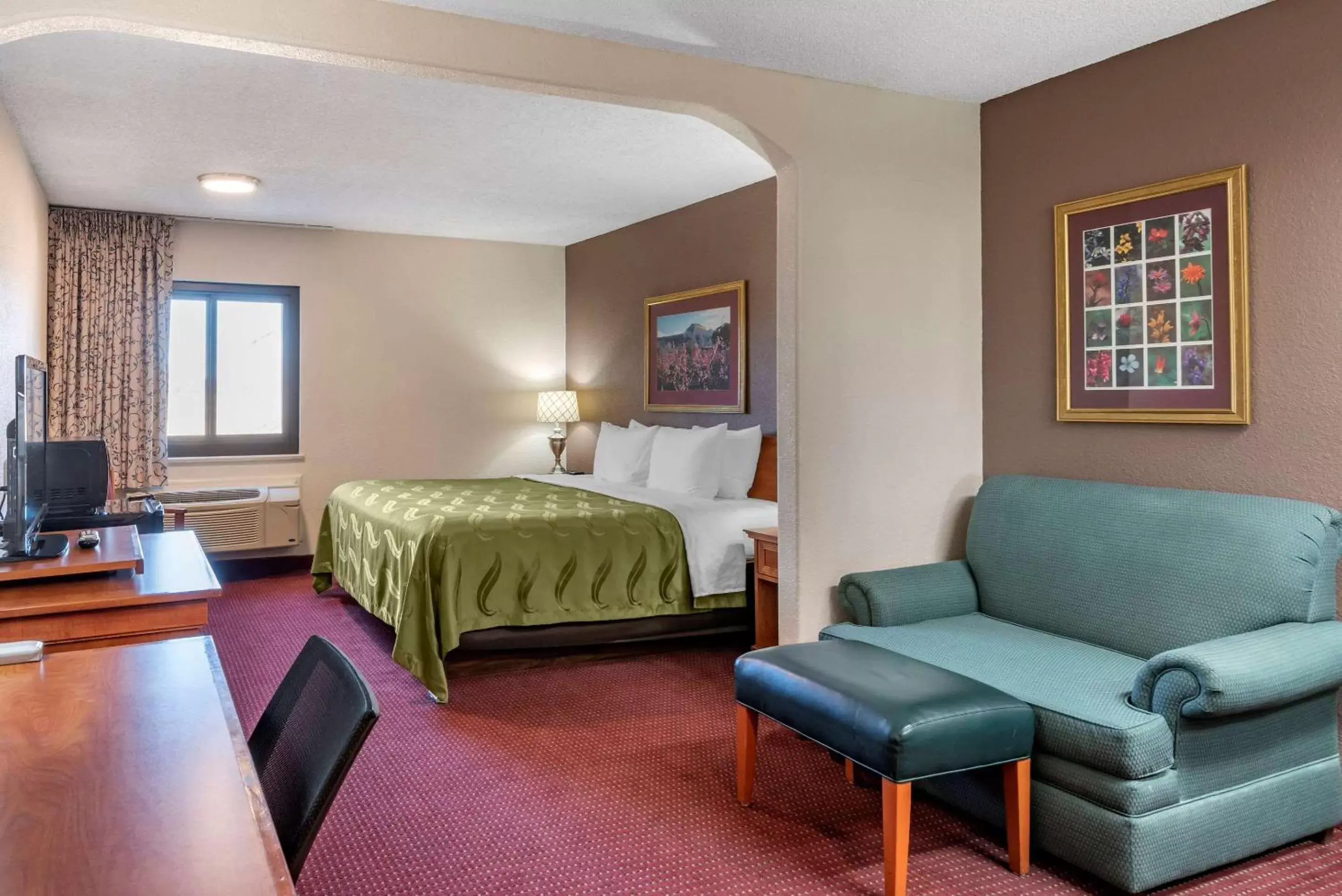 Photo of the whole room in Quality Inn Grand Junction near University