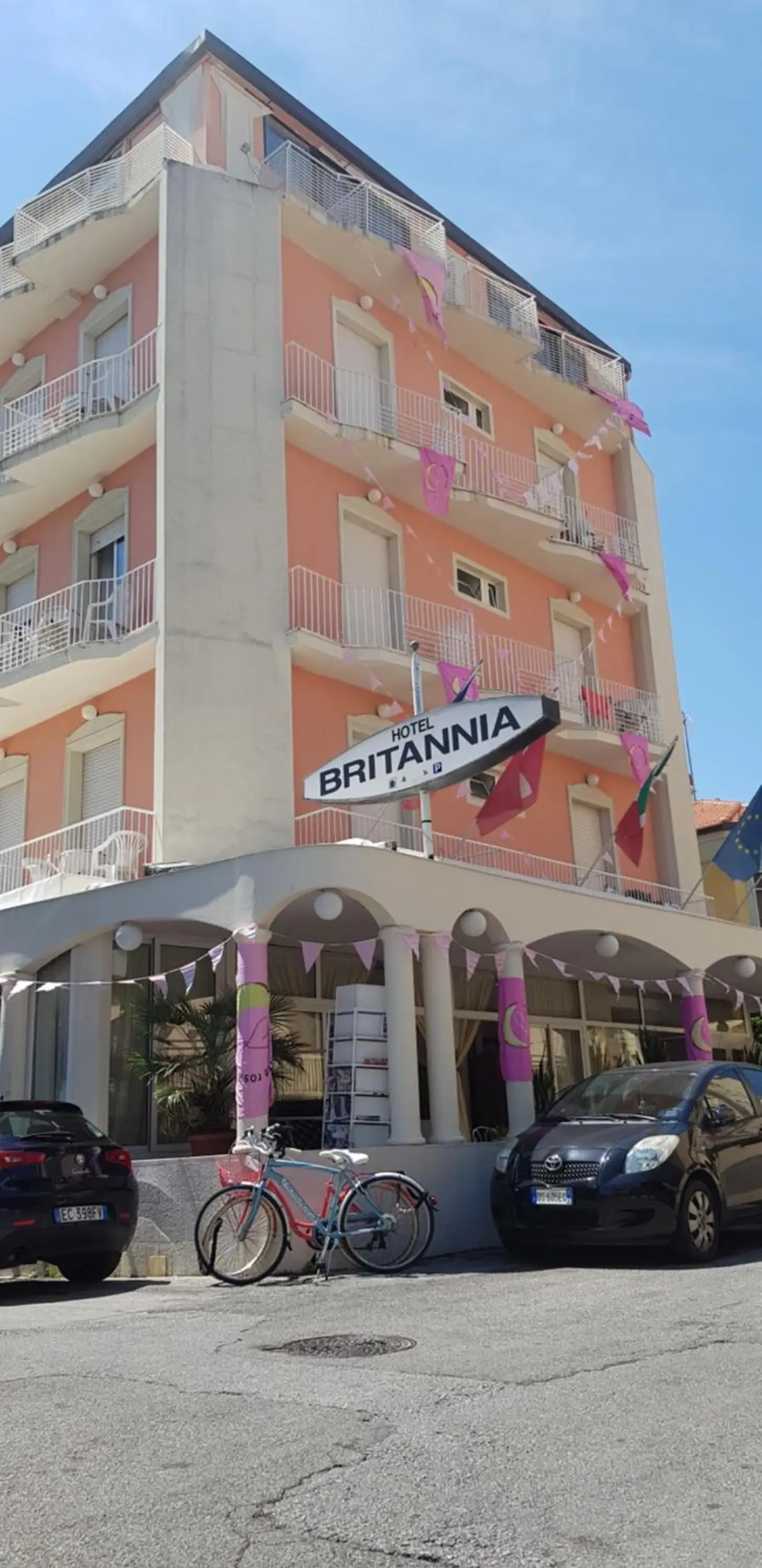 Property building in Hotel Britannia Rimini Marina centro Property building in Hotel Britannia Rimini Marina centro