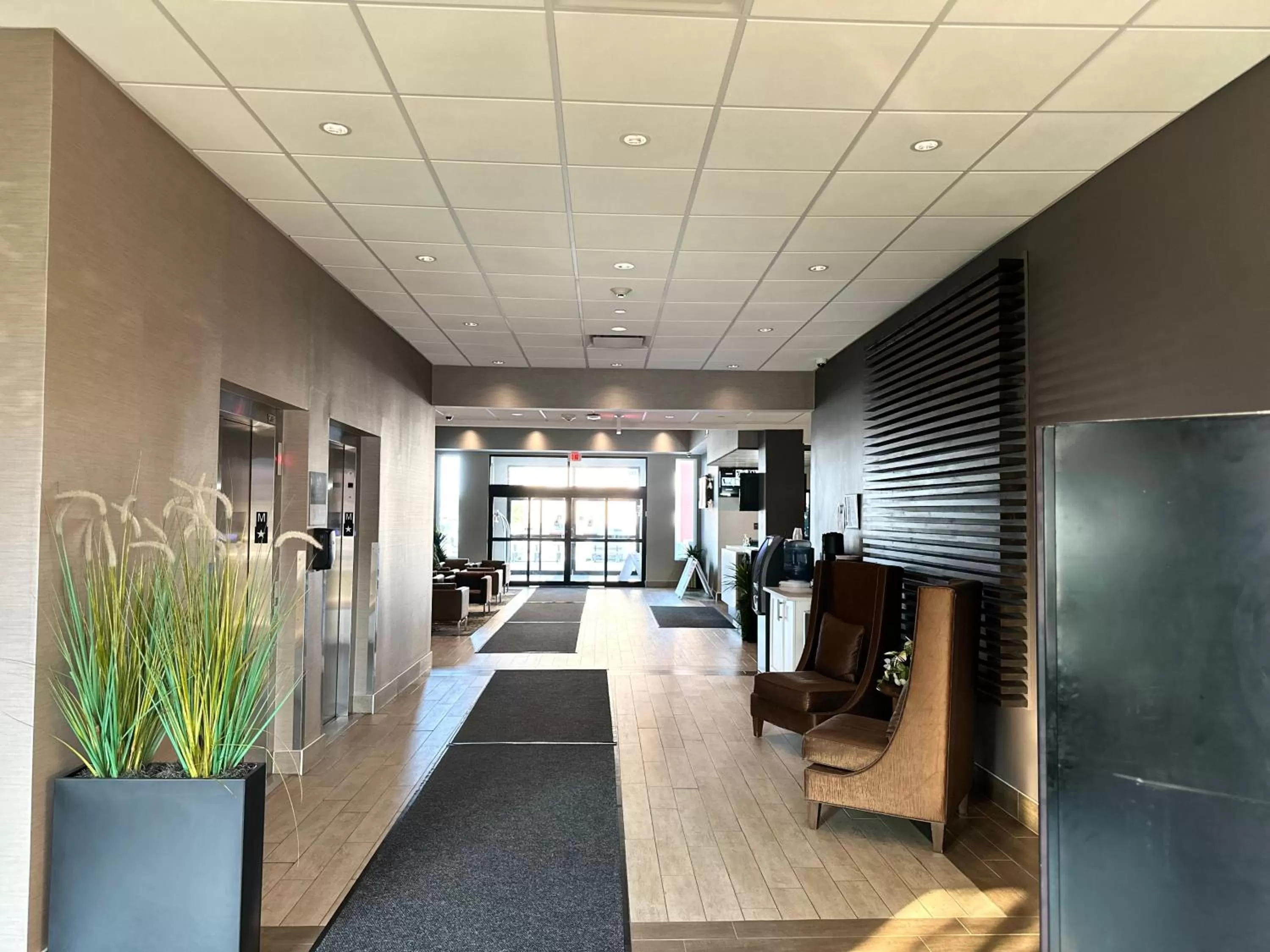 Entertainment in Southfort Inn