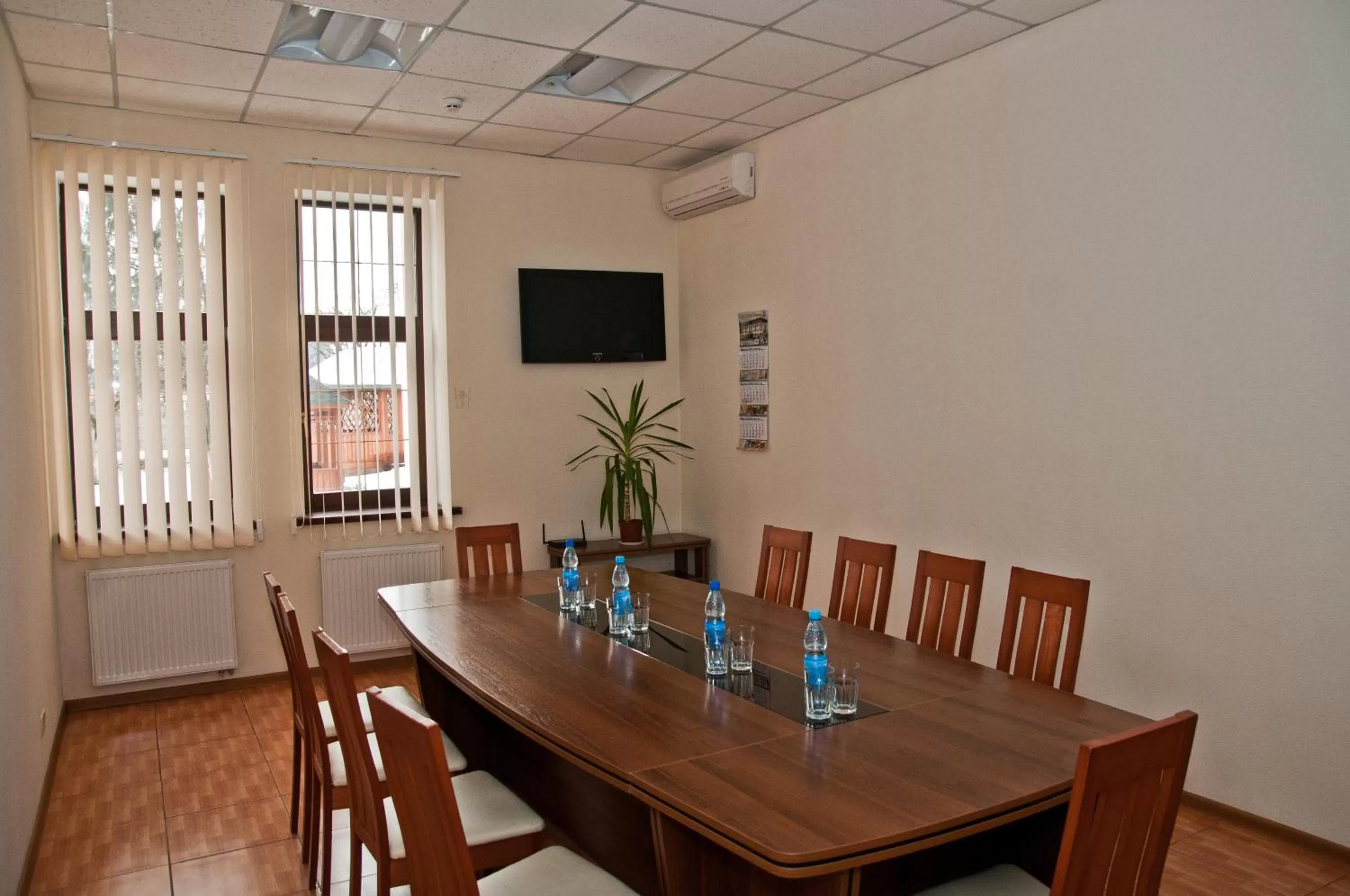 Business facilities in Ligena Hotel