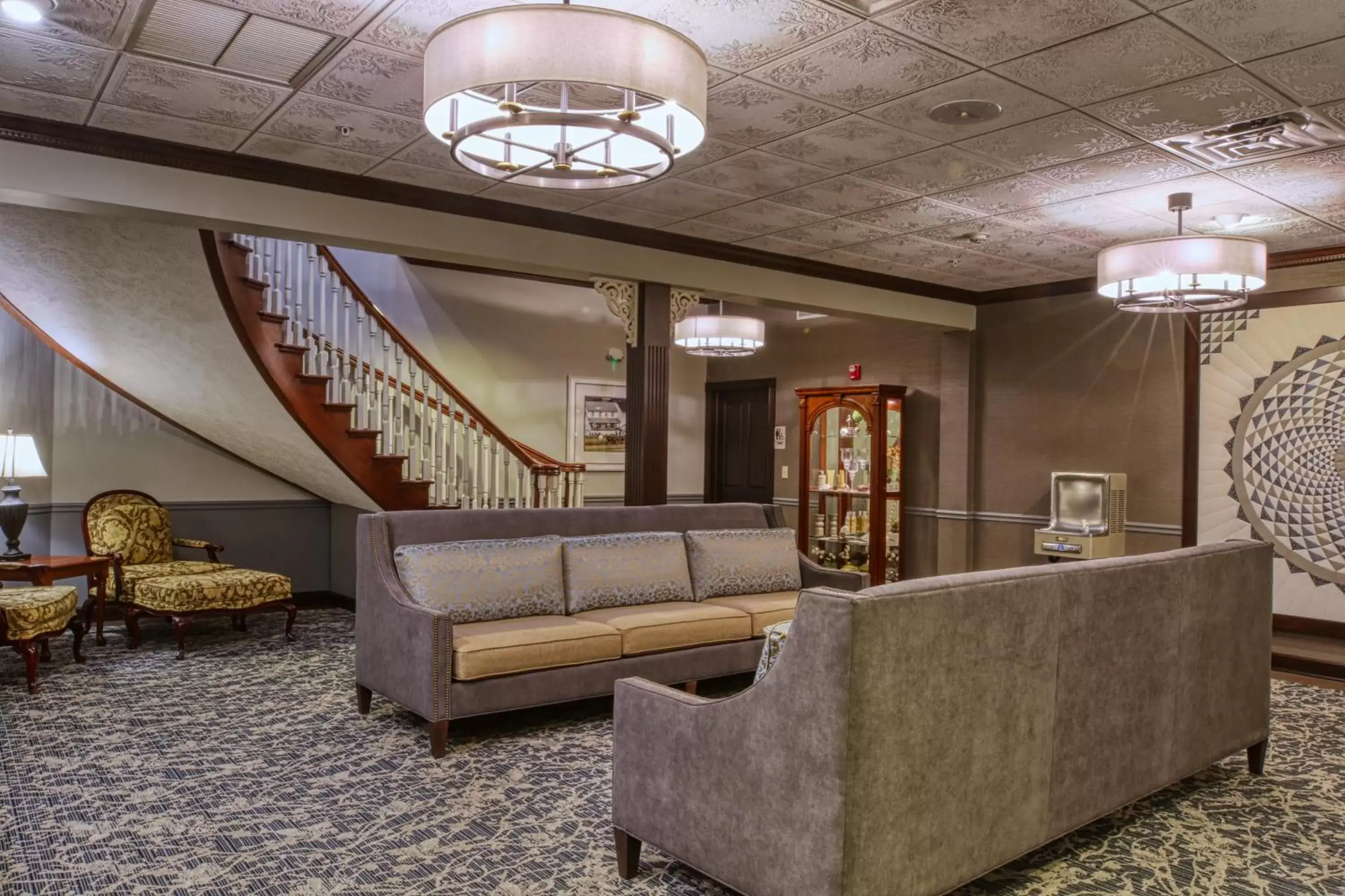 Seating area, Lobby/Reception in Carlisle Inn Walnut Creek