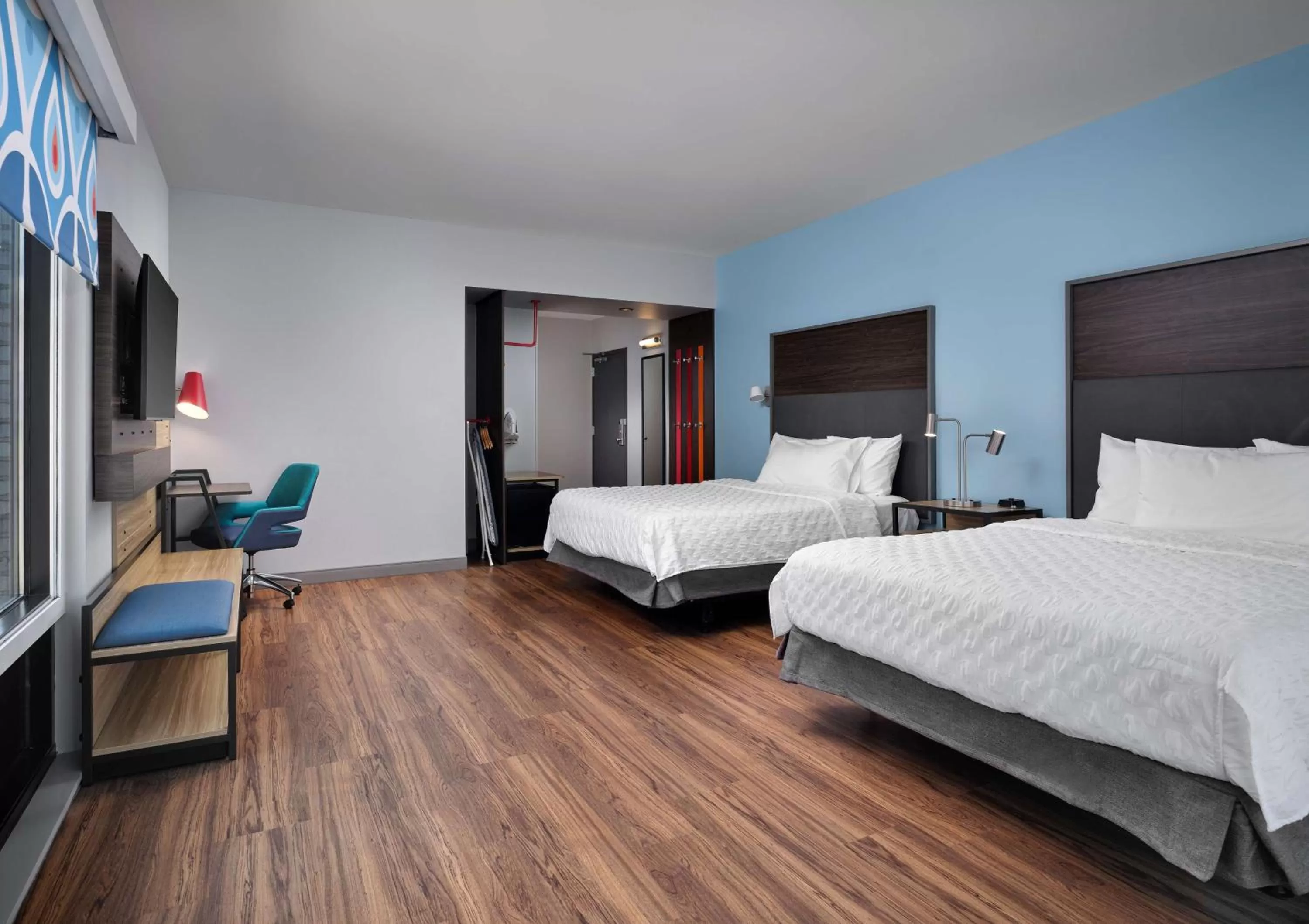 Bed in Tru By Hilton Indianapolis Downtown, In