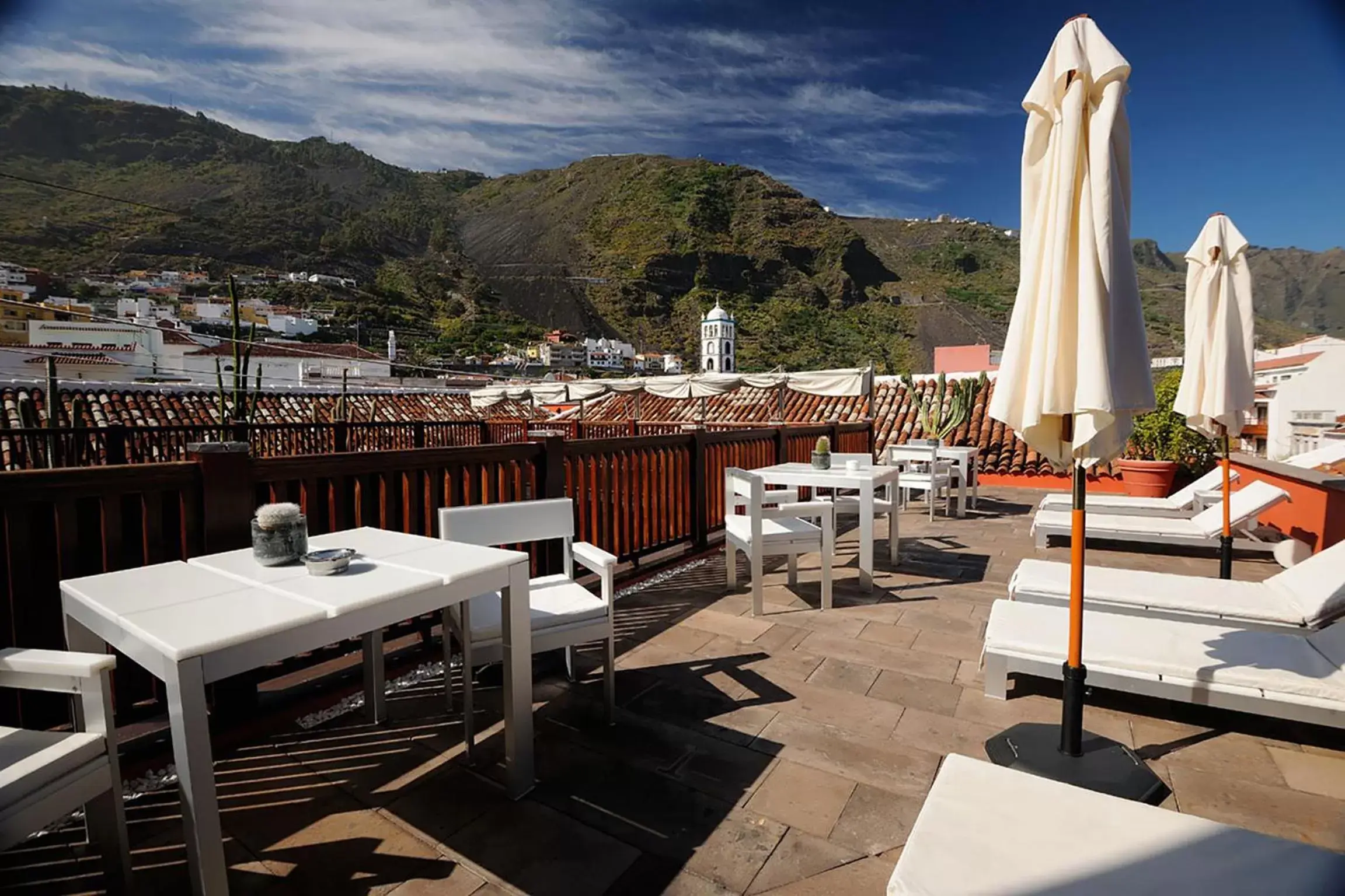Solarium, Restaurant/Places to Eat in Hotel San Roque