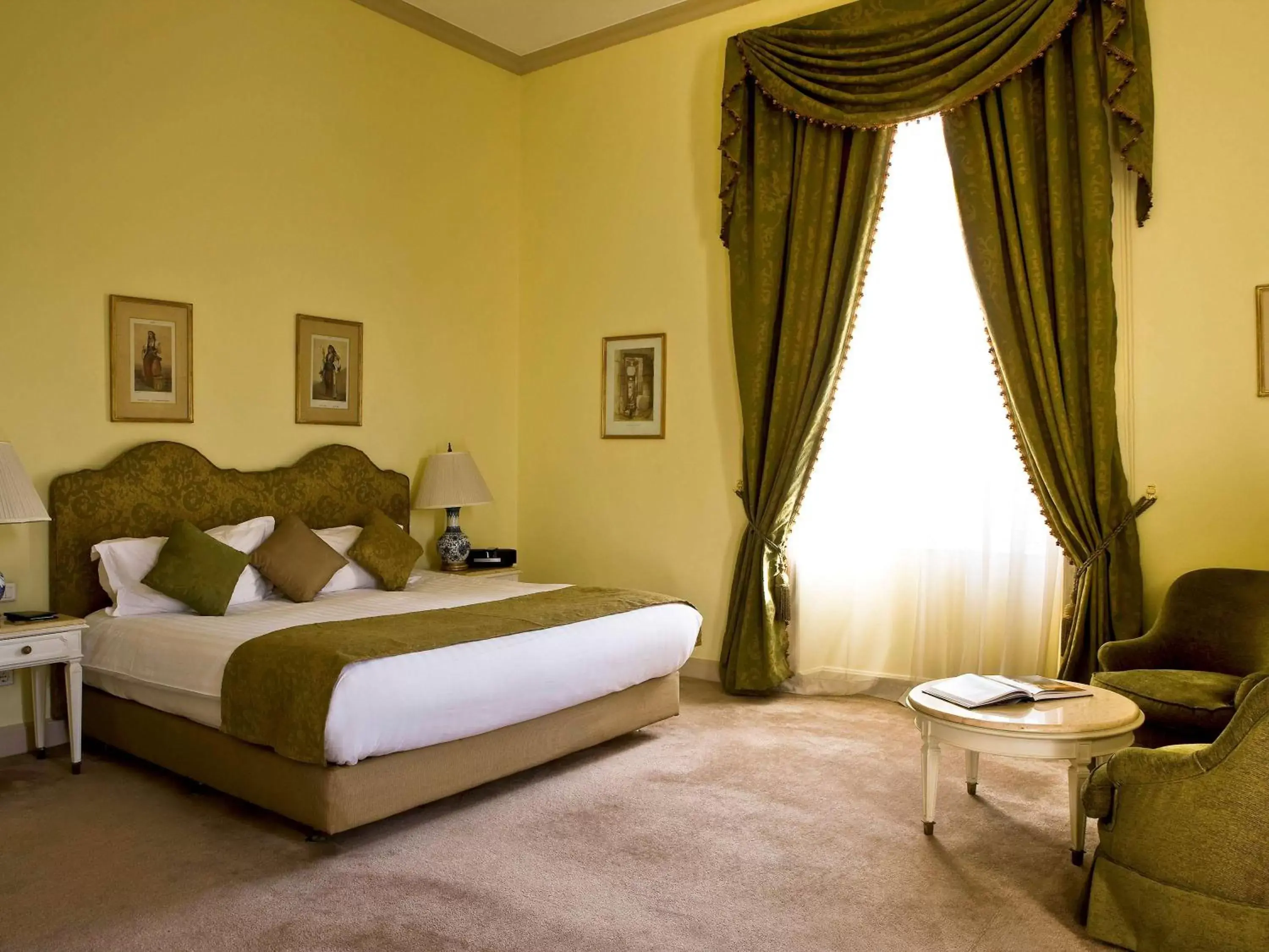 Photo of the whole room, Bed in Sofitel Winter Palace Luxor