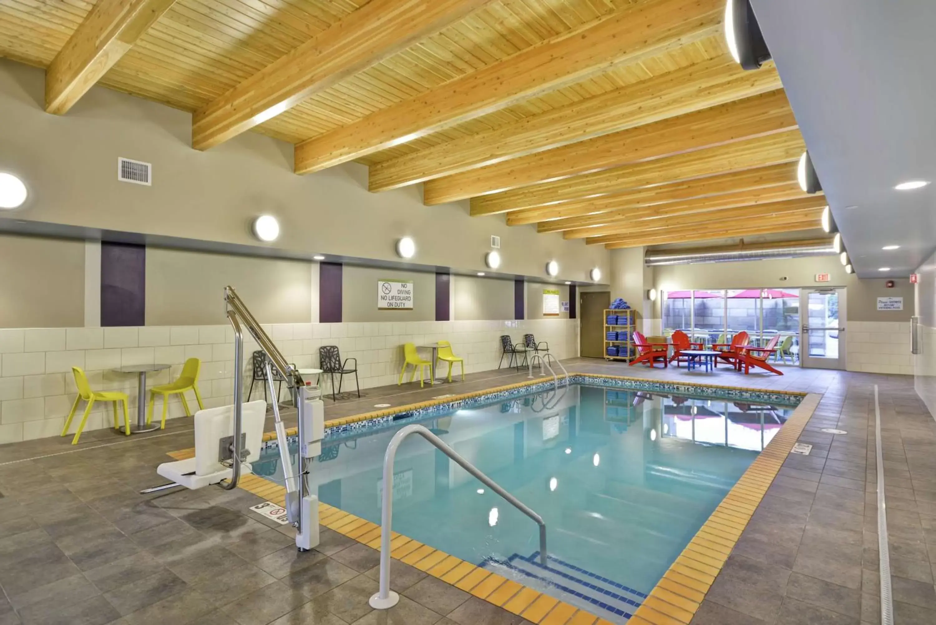 Pool view, Swimming Pool in Home2 Suites By Hilton Plymouth Minneapolis