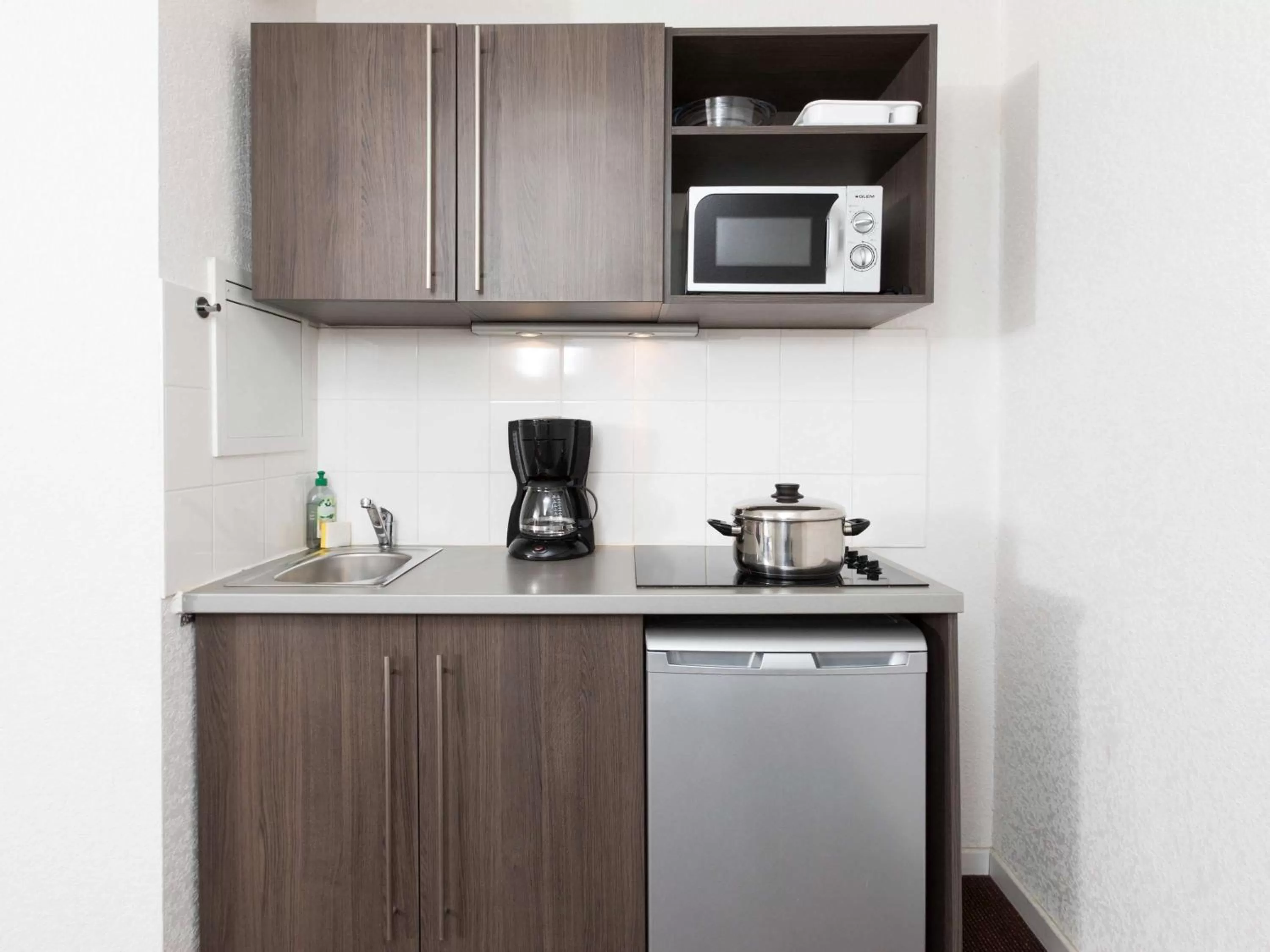 Photo of the whole room in Aparthotel Adagio Access Strasbourg Petite France