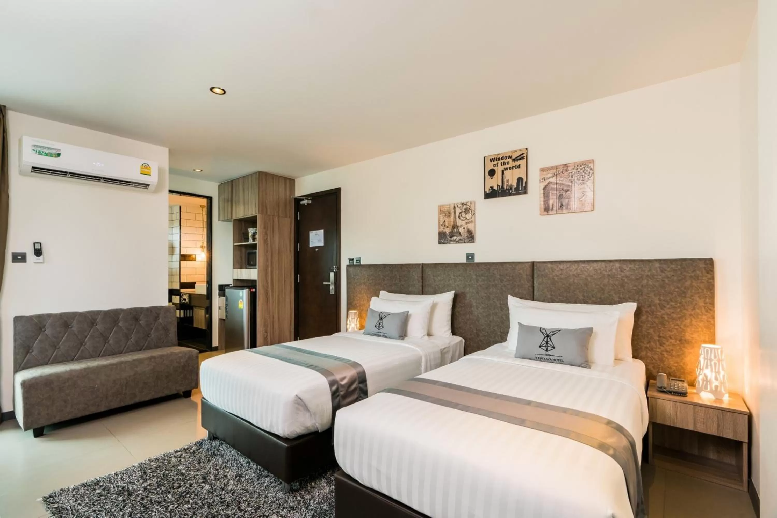 Bed in SureStay Plus by Best Western T Pattaya