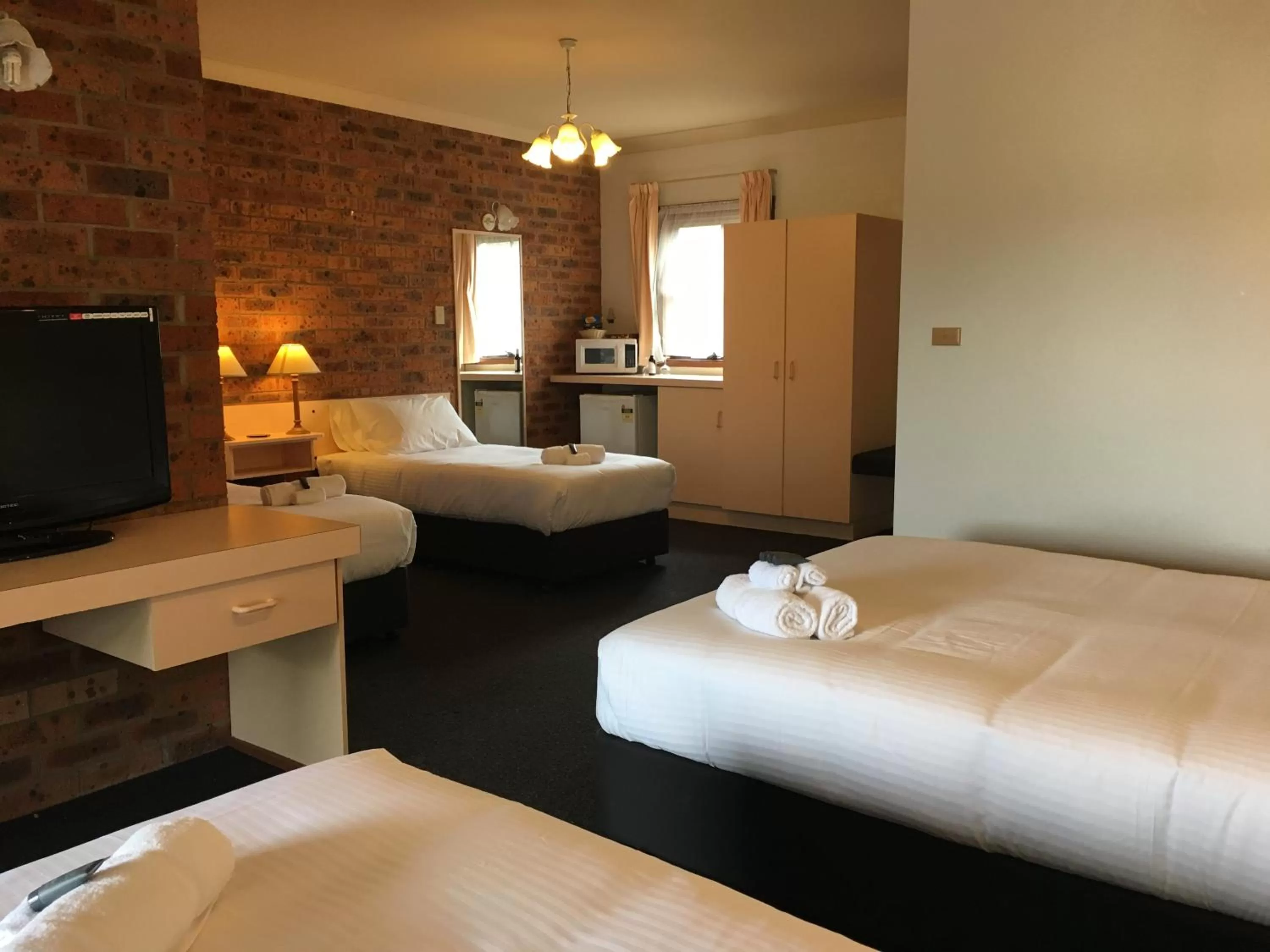 Photo of the whole room in Bega Downs Motor Inn