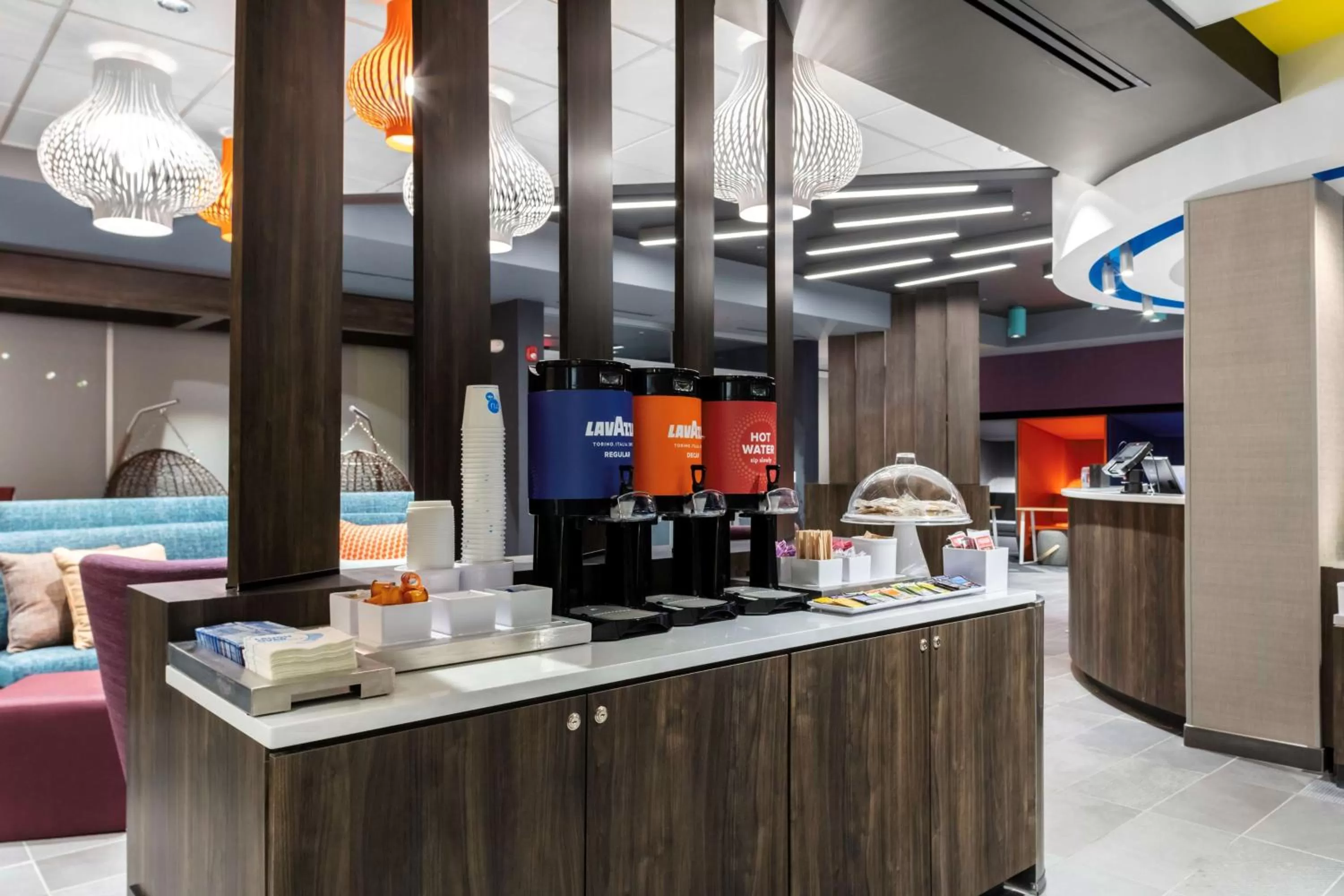 Lobby or reception in Tru By Hilton Lynchburg, Va