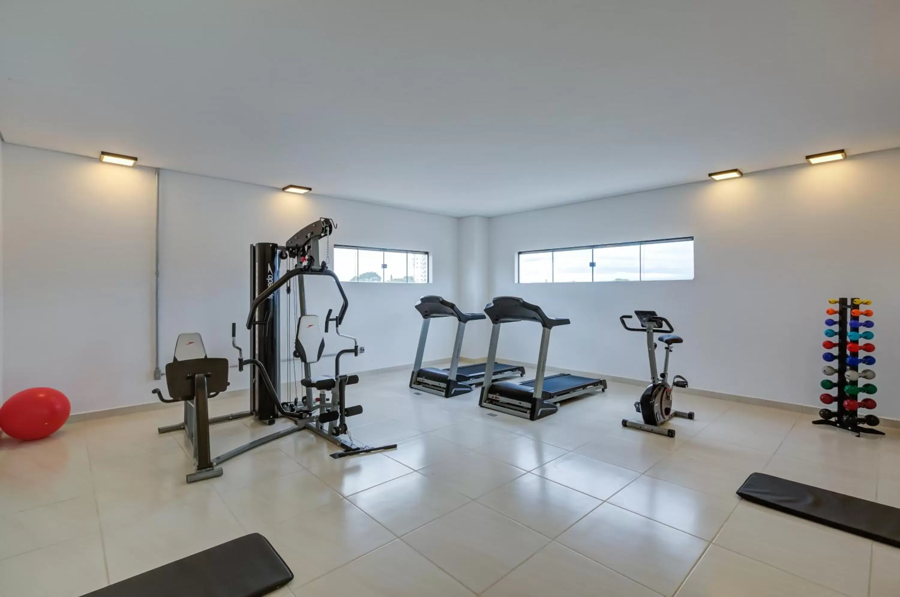 Fitness centre/facilities, Fitness Center/Facilities in Ramada Encore Cruzeiro
