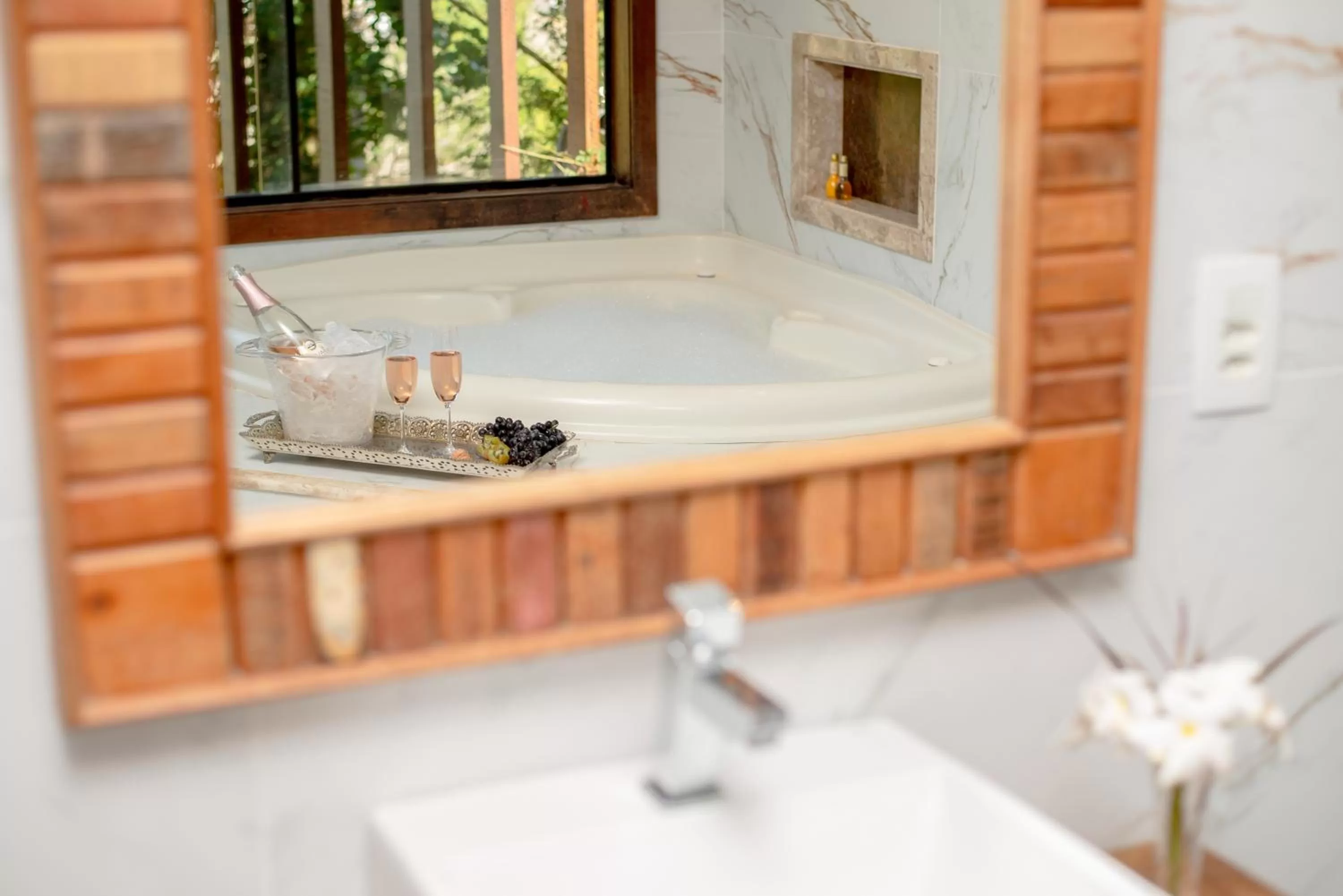 Hot Tub in Villa Bella Ferradura