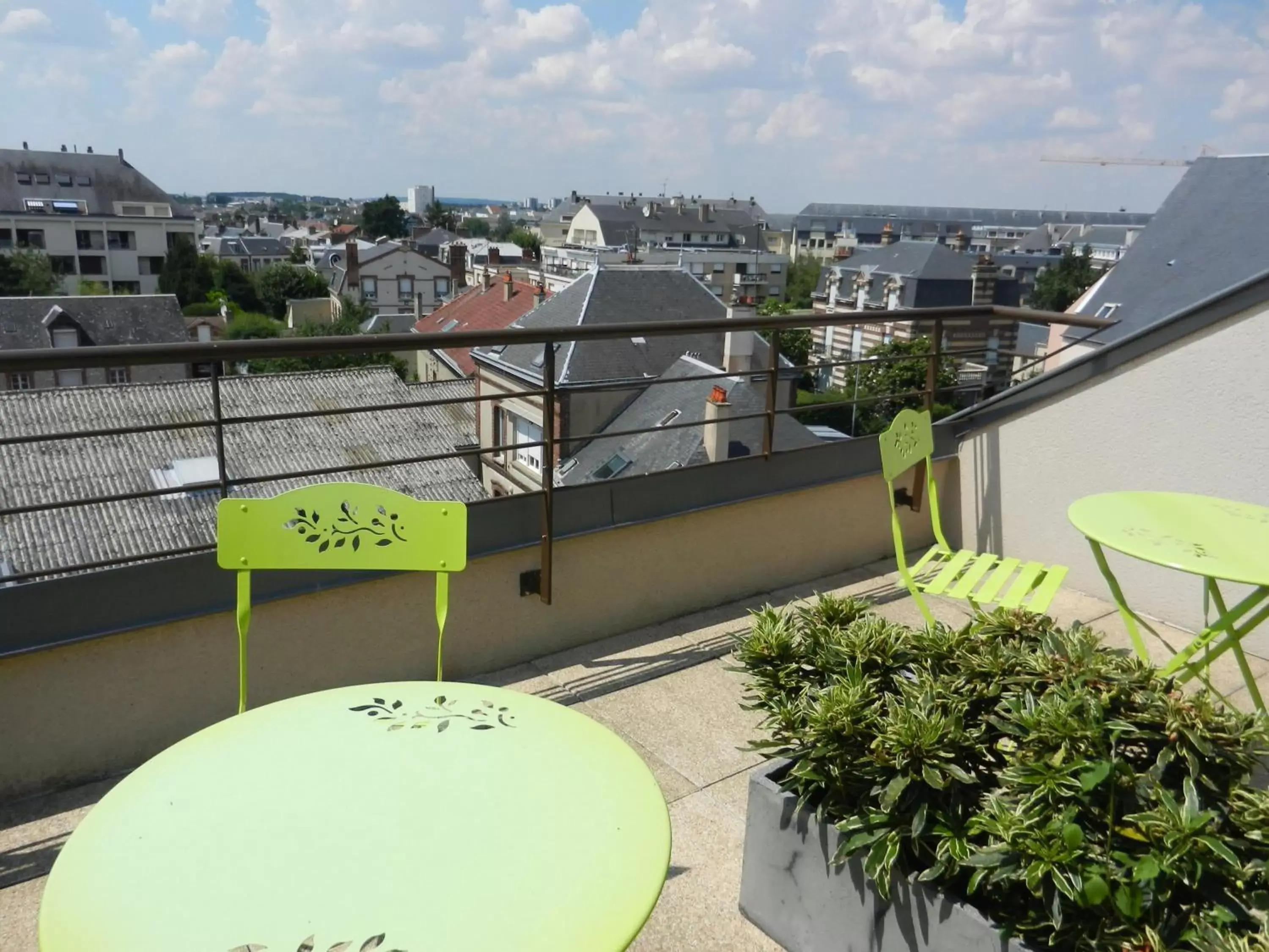 View (from property/room) in L'HÔTEL de CHARTRES