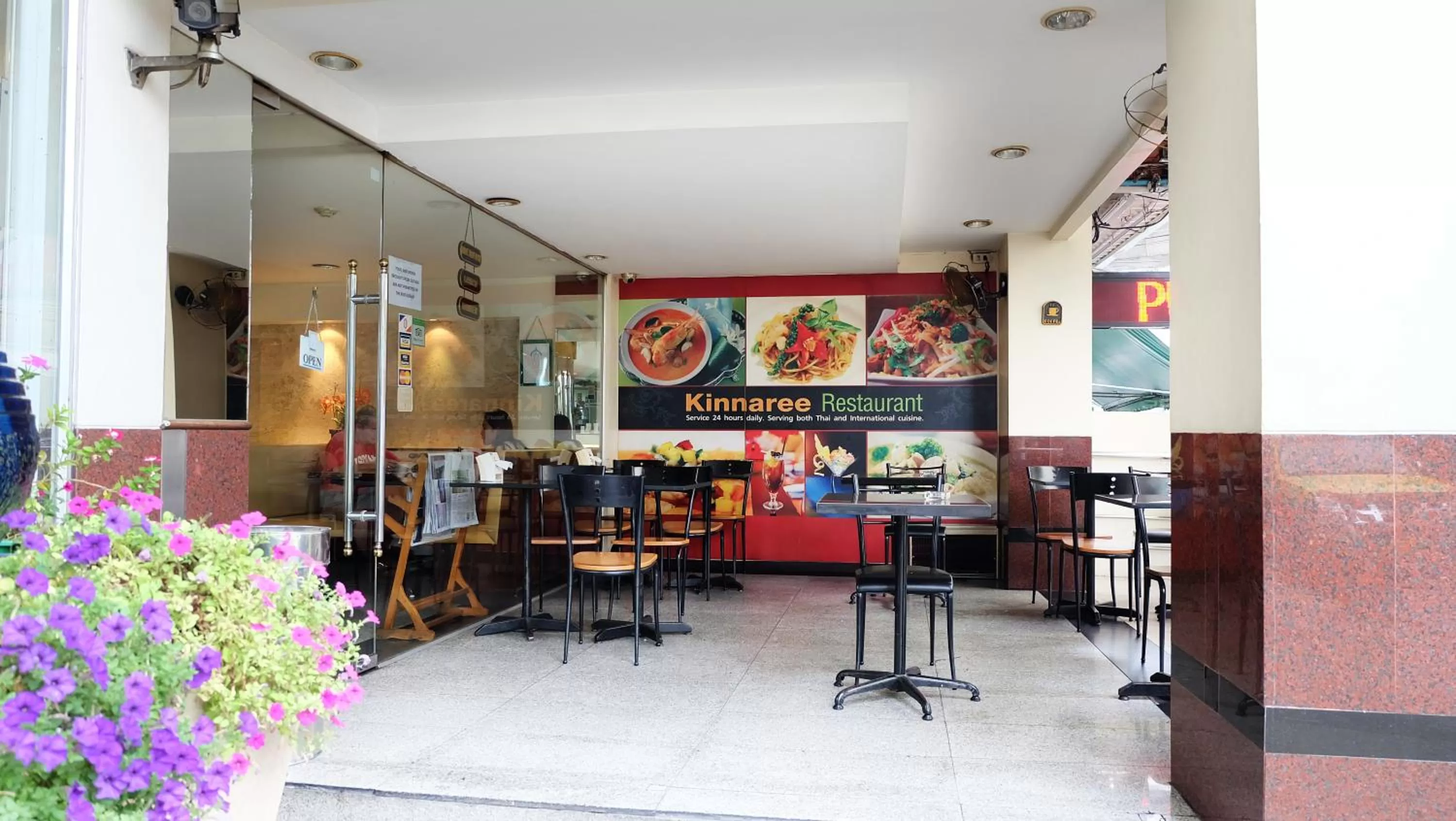 Restaurant/places to eat in Grand Business Inn