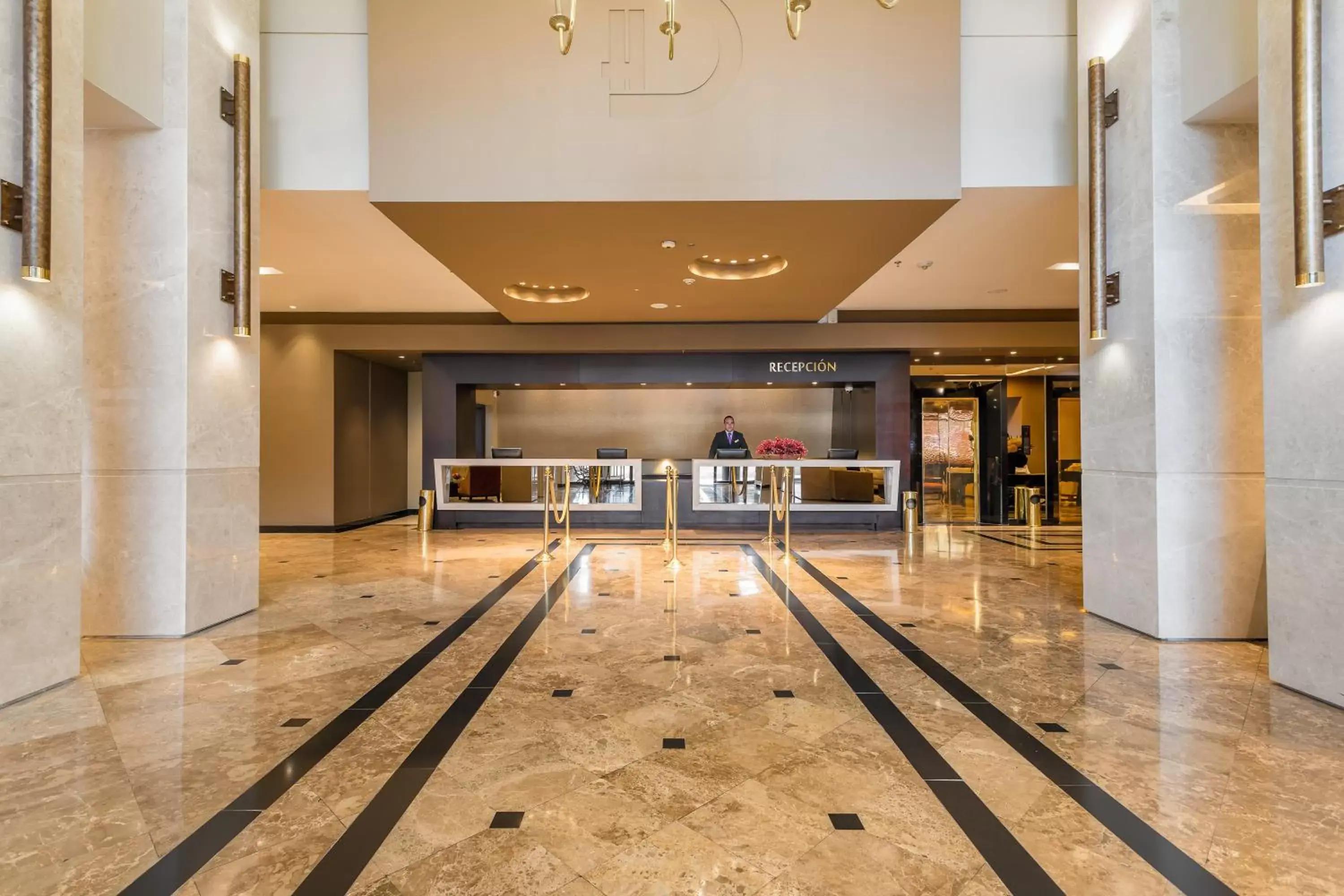 Lobby or reception in Casa Dann Carlton Hotel & SPA