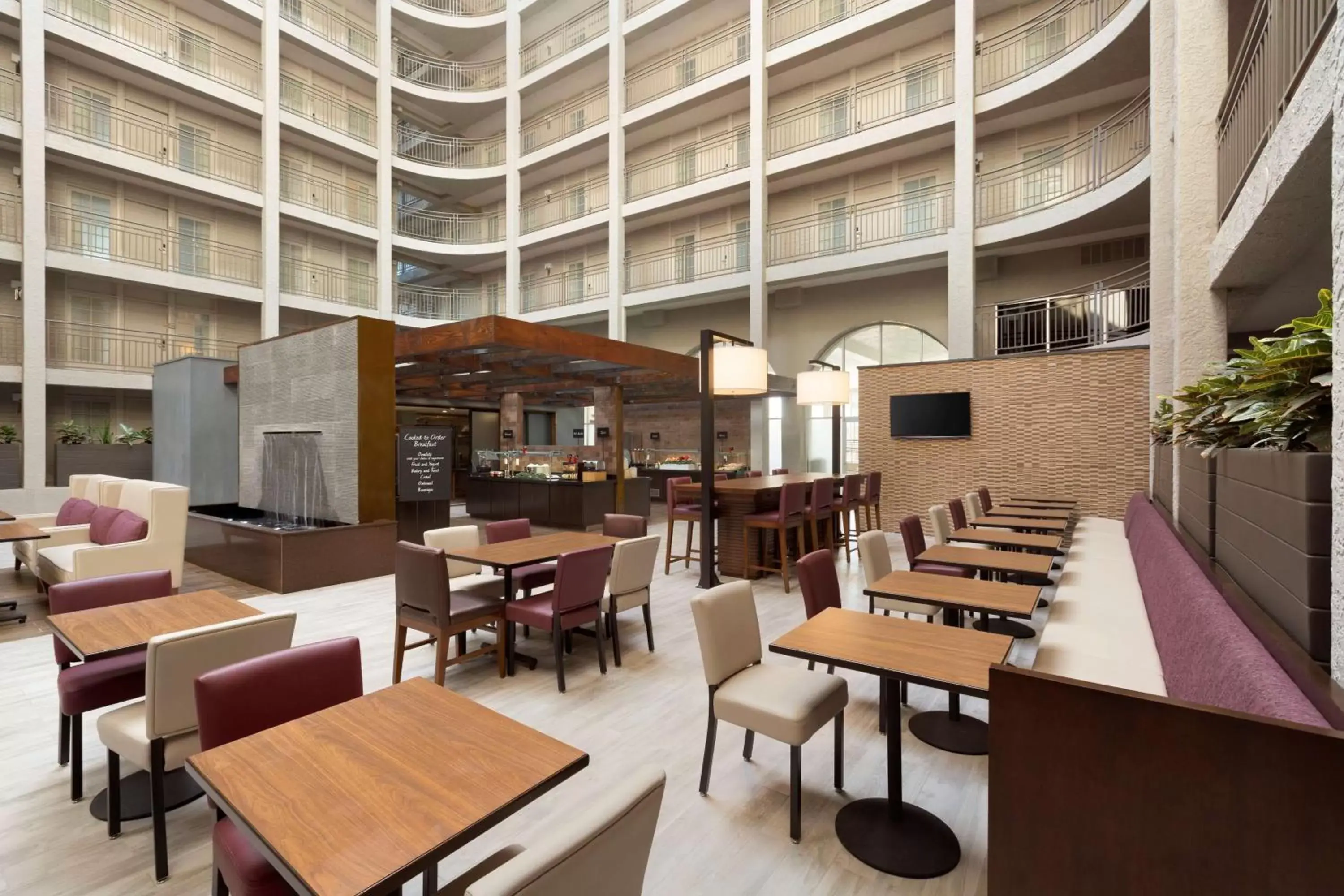Dining area, Restaurant/Places to Eat in Embassy Suites by Hilton El Paso